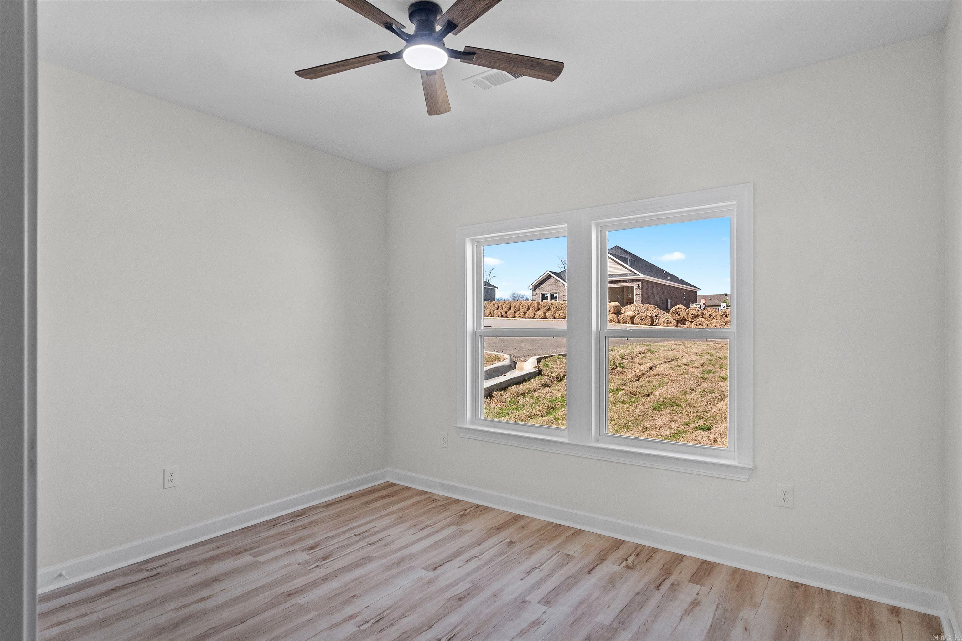 516 Madeleine Circle Property Photo 38