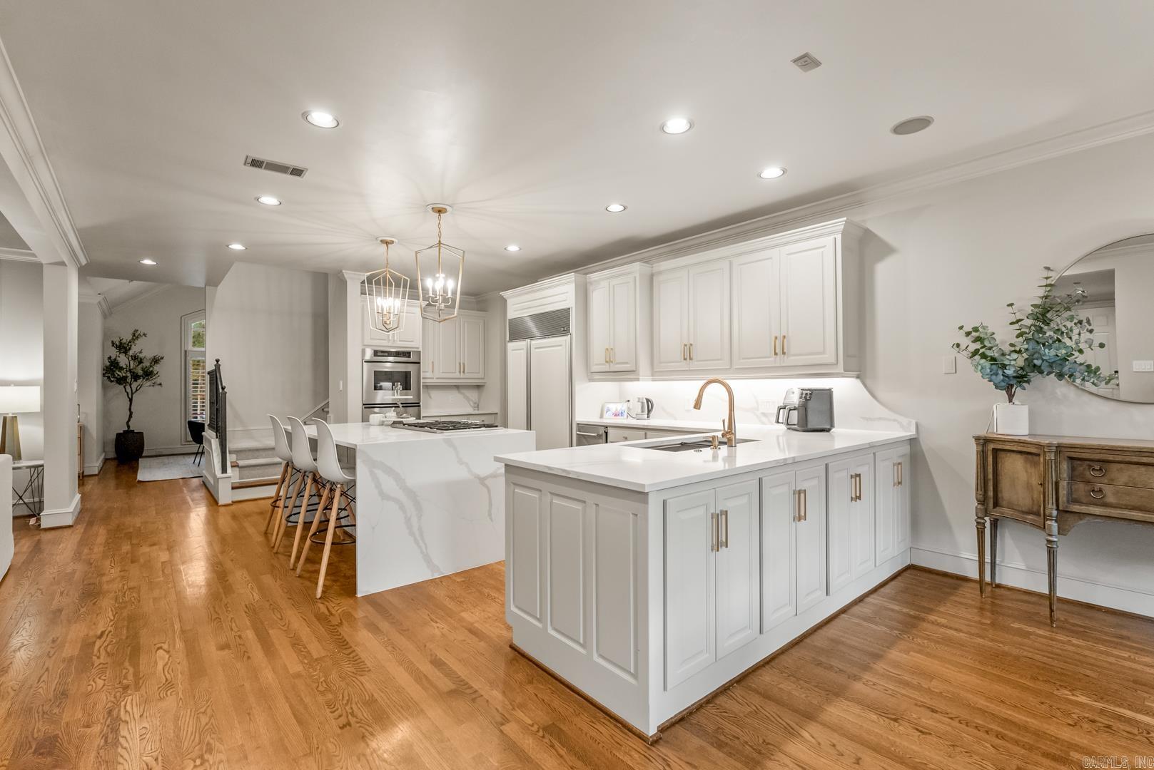 21 Somersett Drive Property Photo 11