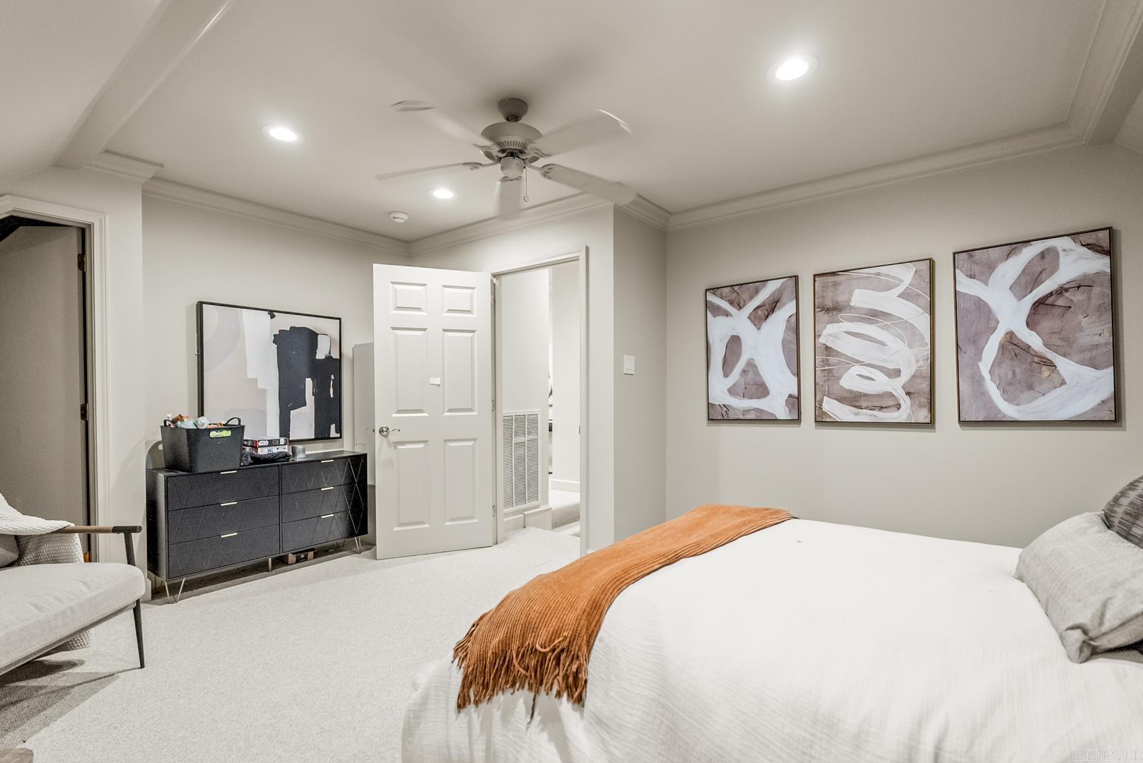 21 Somersett Drive Property Photo 42
