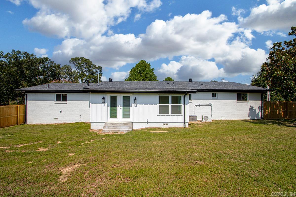 616 E Woodruff Avenue Property Photo 31