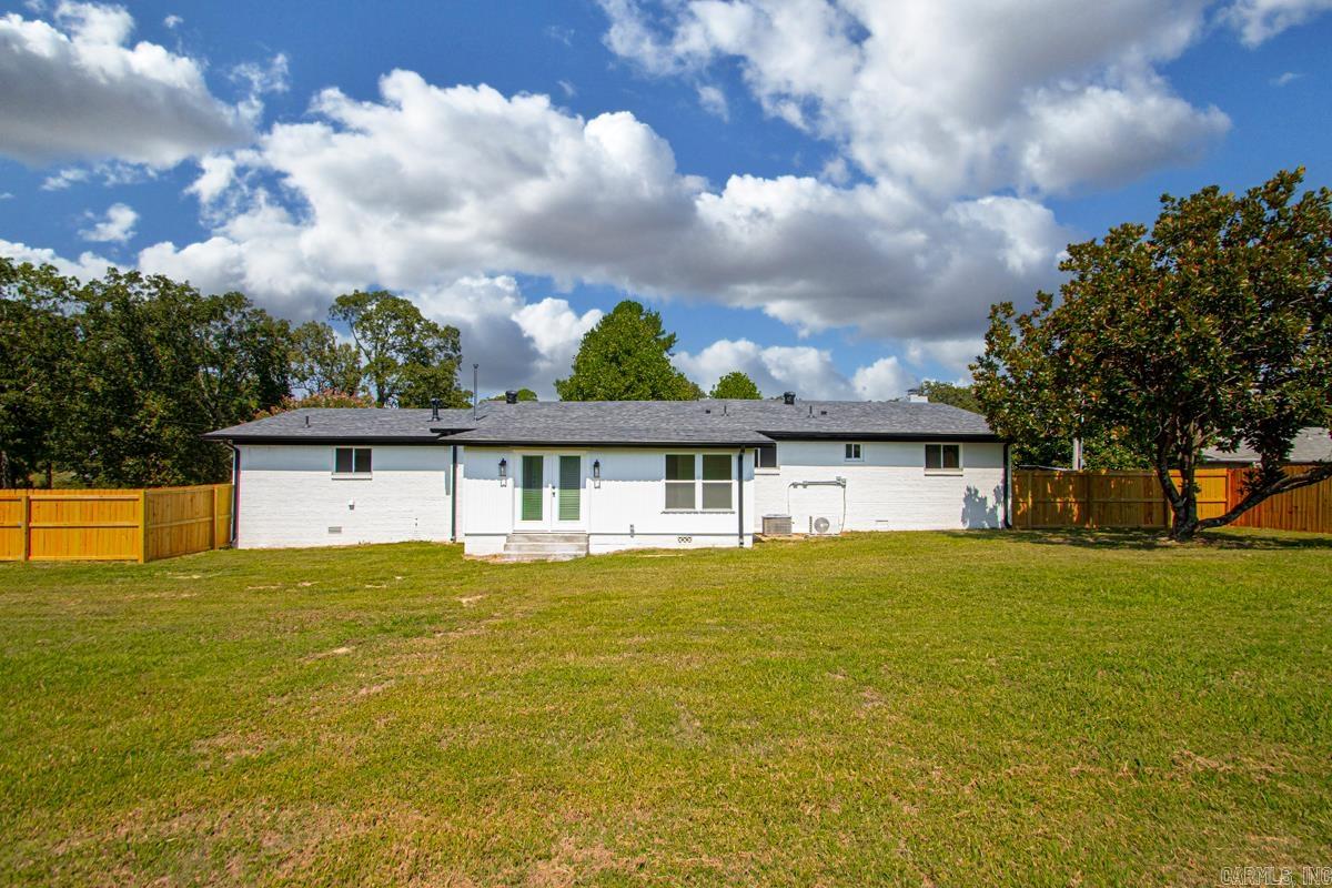 616 E Woodruff Avenue Property Photo 33