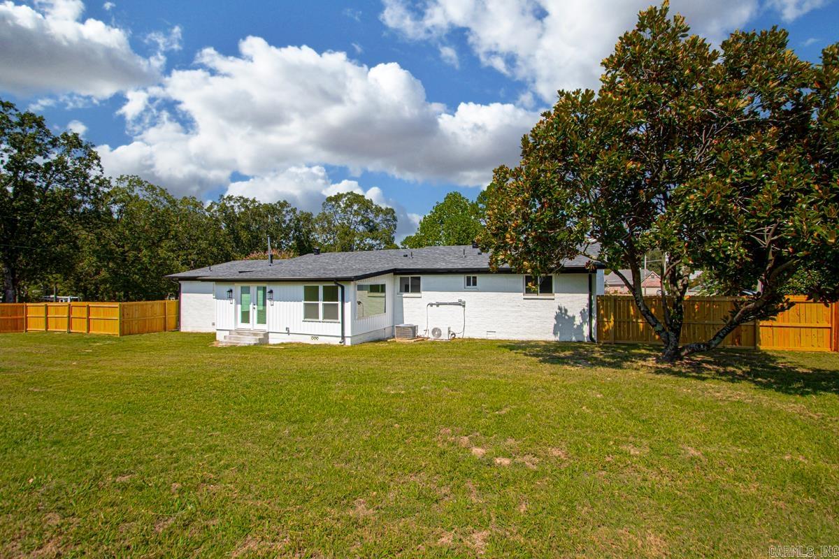 616 E Woodruff Avenue Property Photo 35