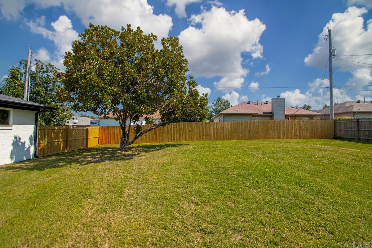 616 E Woodruff Avenue Property Photo 36