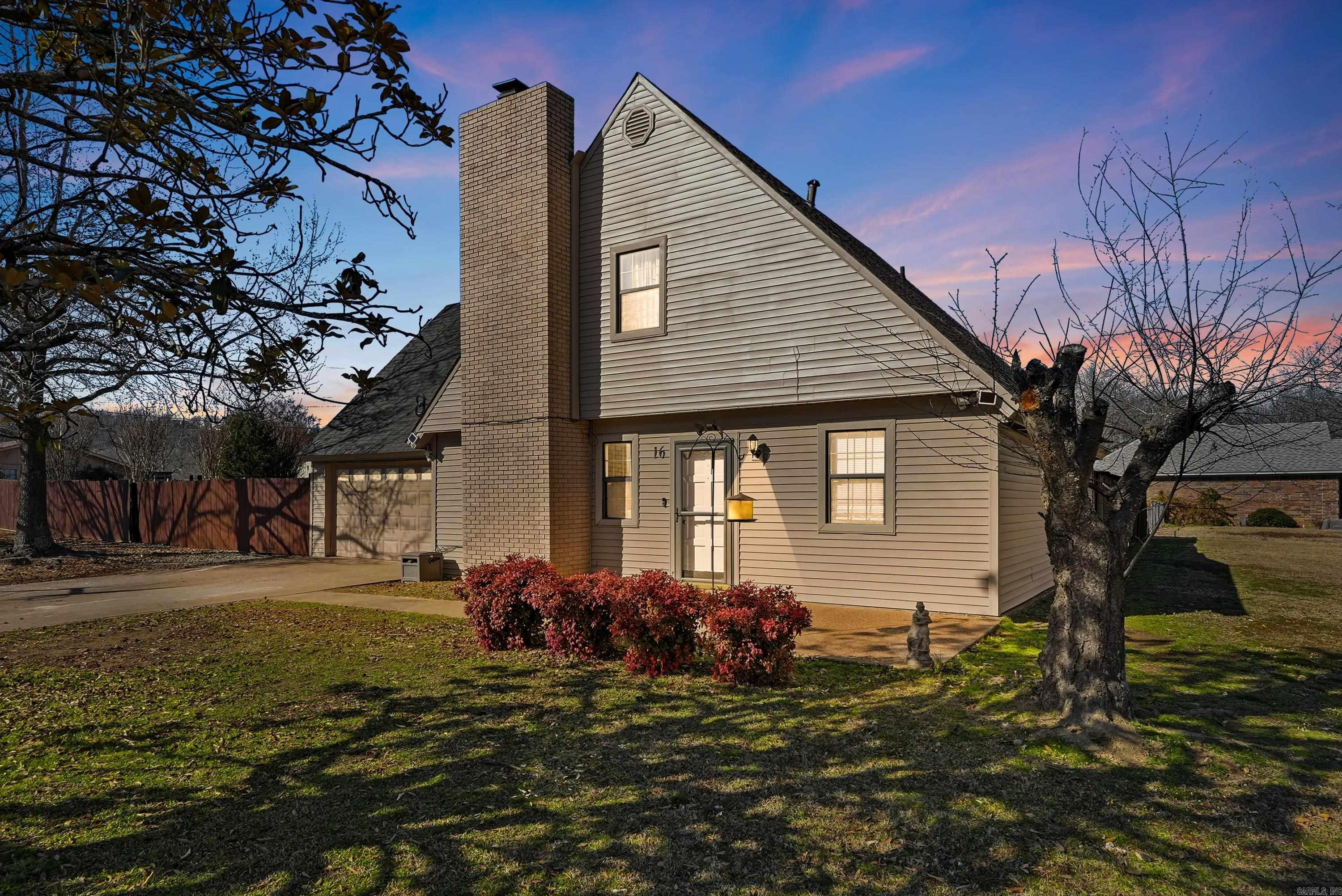 16 Burnett Circle Property Photo 2
