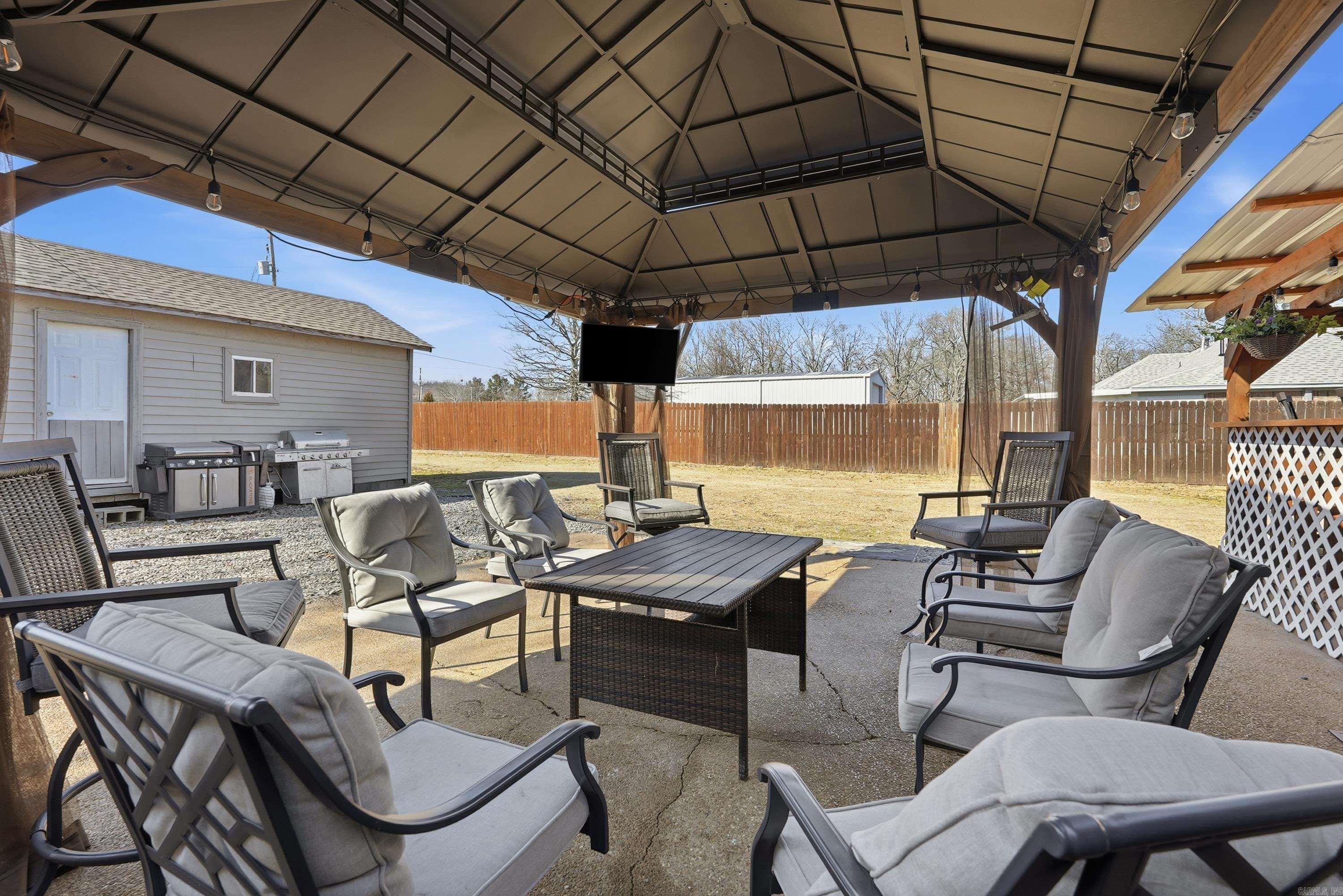 16 Burnett Circle Property Photo 26