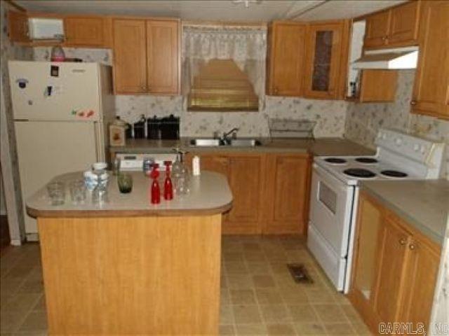 4216 E 38th Street Property Photo 13