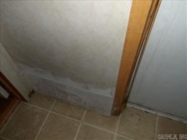 4216 E 38th Street Property Photo 17