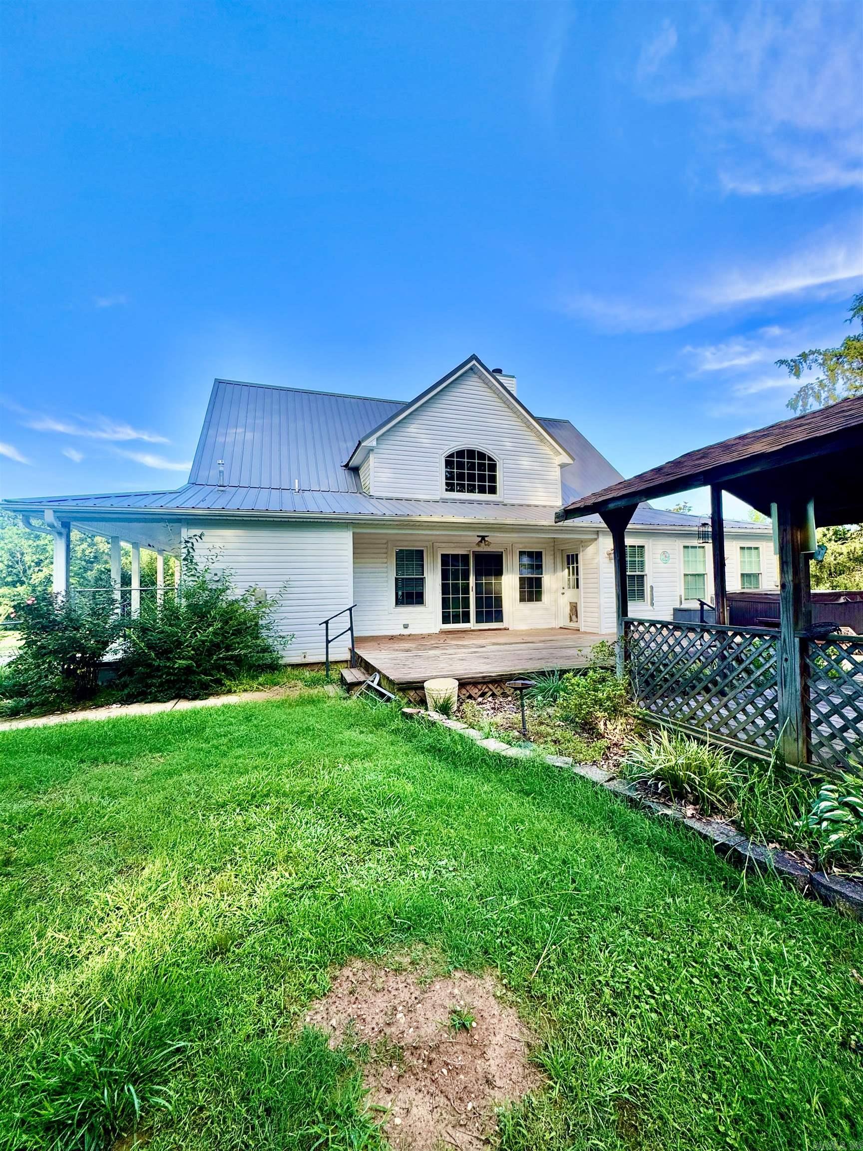 2825 Hwy 35n Property Photo 5