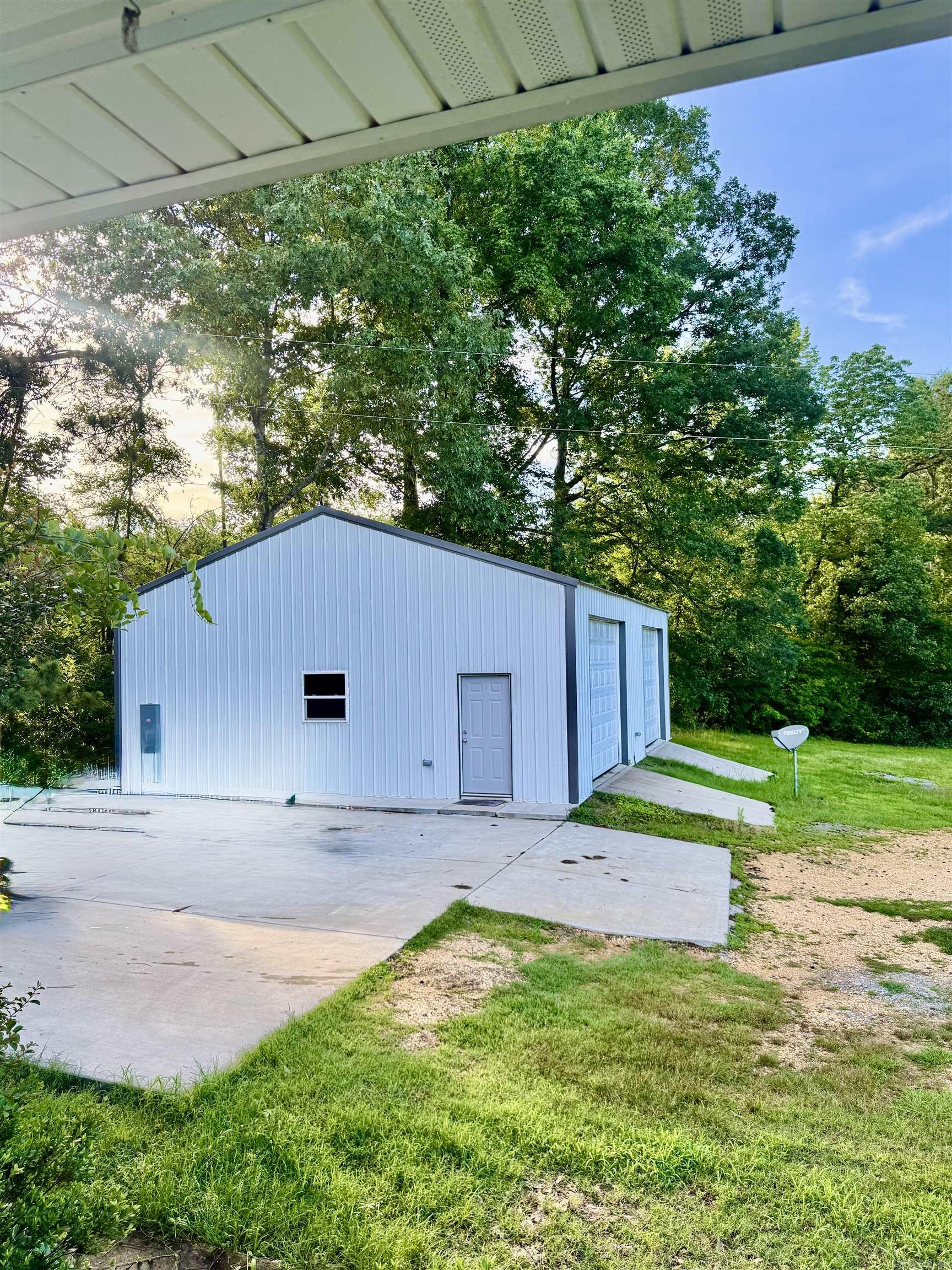 2825 Hwy 35n Property Photo 34