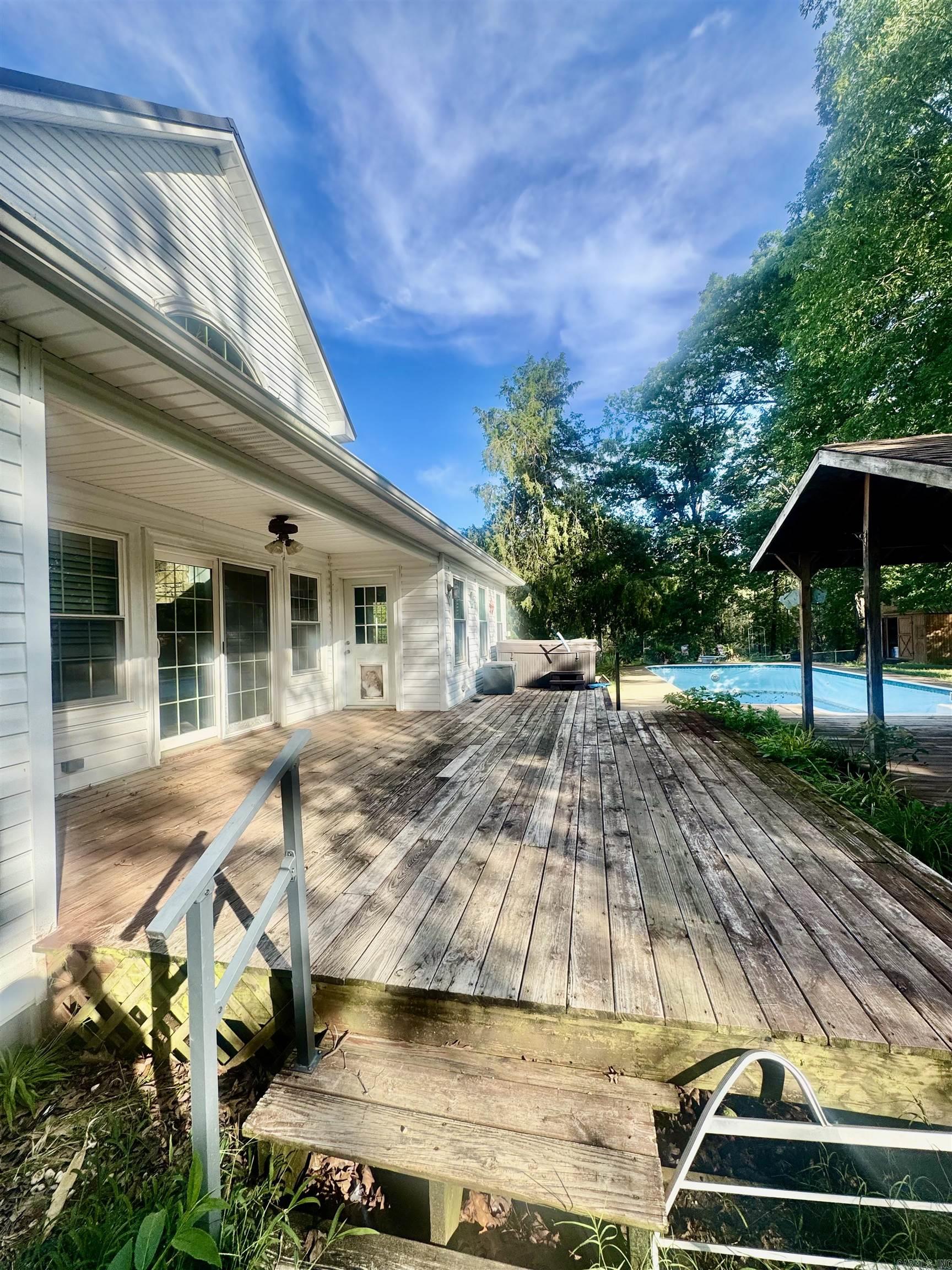 2825 Hwy 35n Property Photo 44