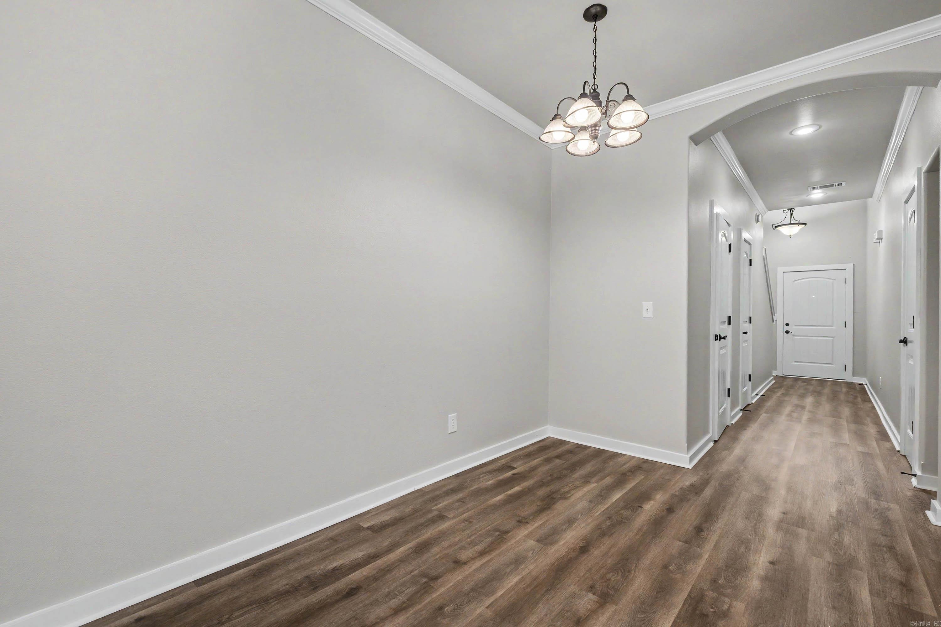 101 Venezia Property Photo 7