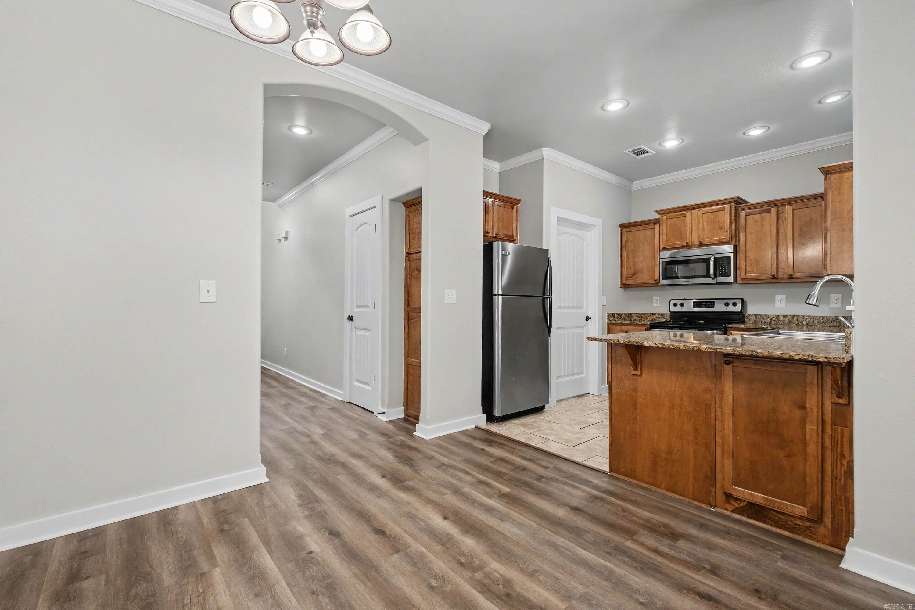 101 Venezia Property Photo 8