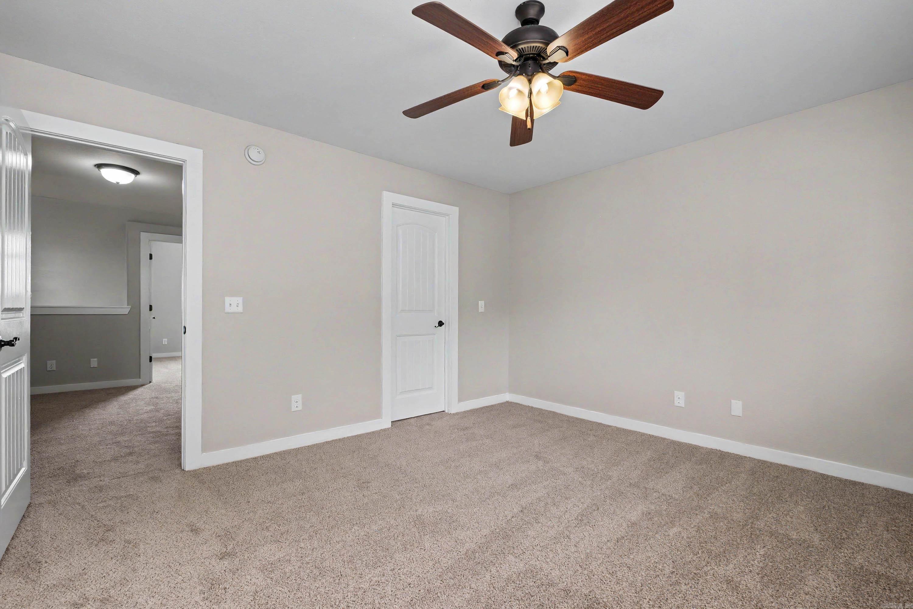 101 Venezia Property Photo 17