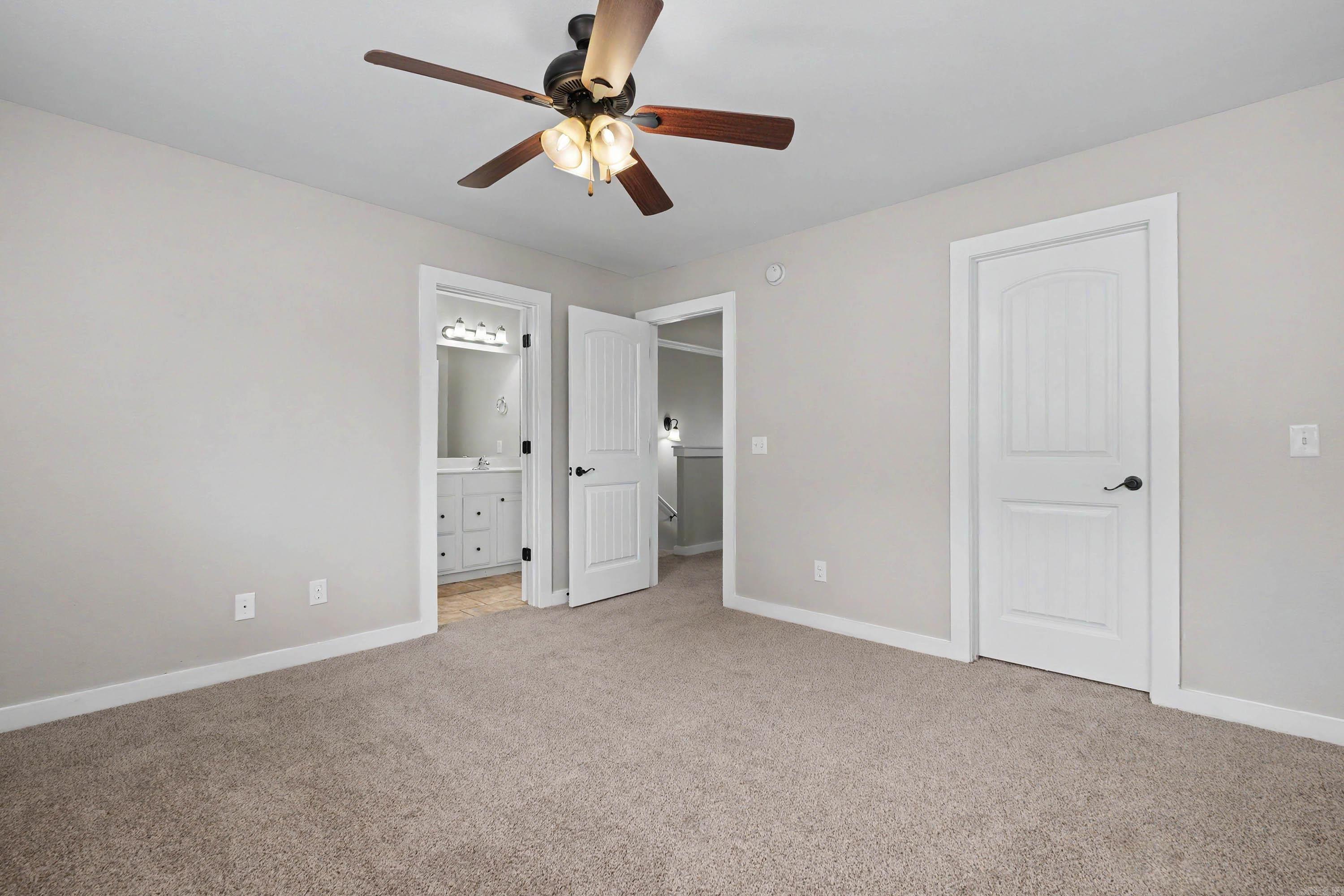 101 Venezia Property Photo 19