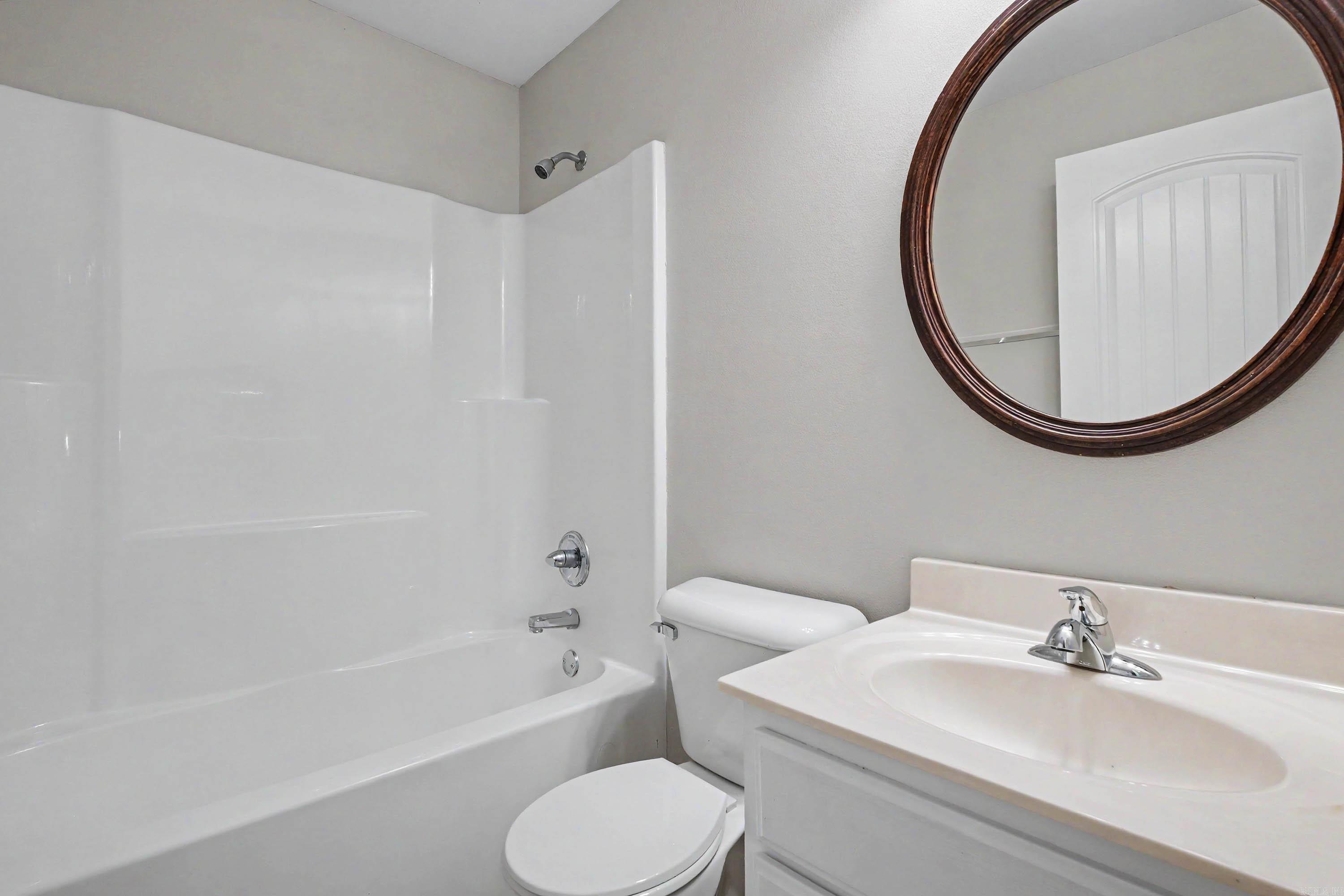 101 Venezia Property Photo 26