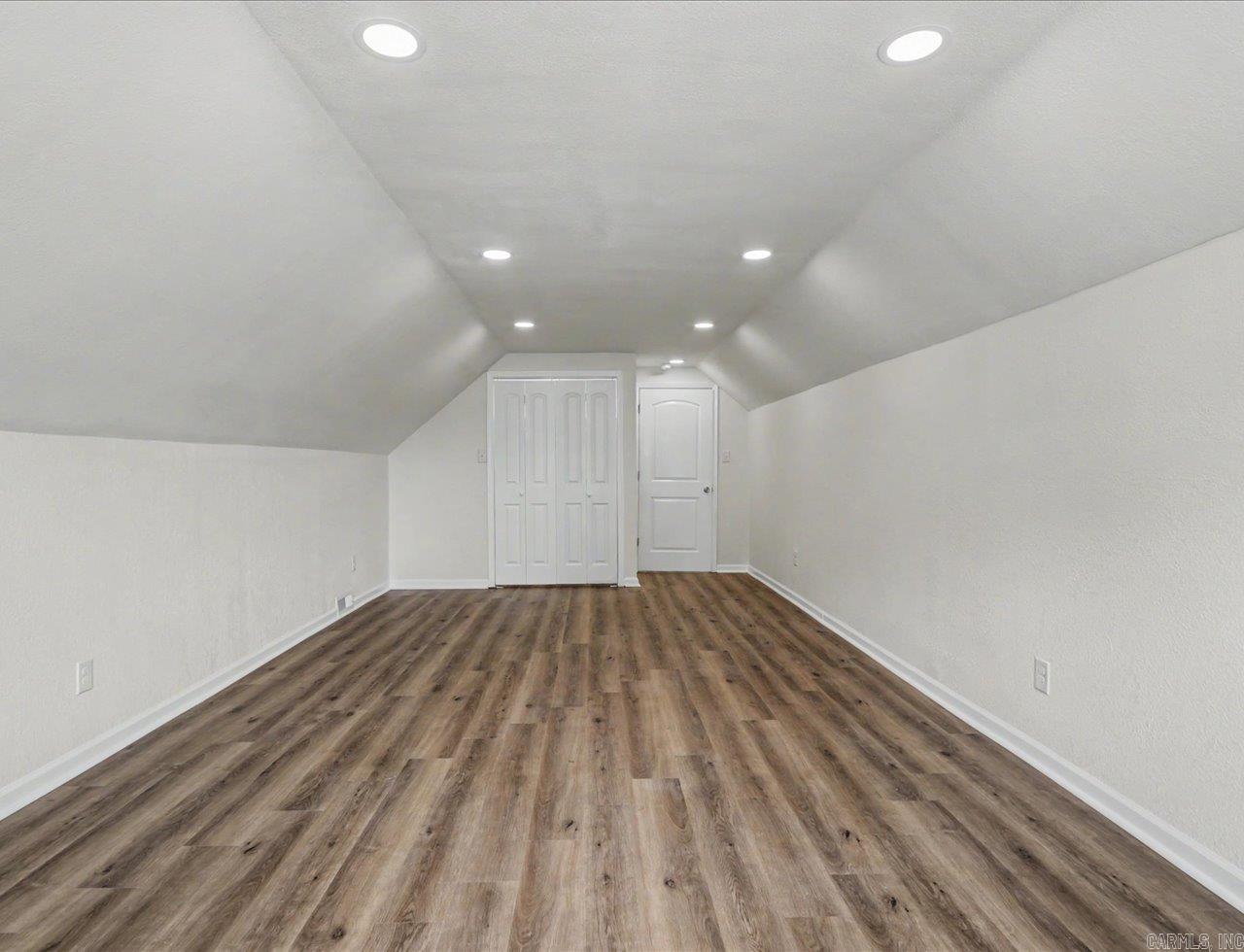 1703 Park Avenue Property Photo 41