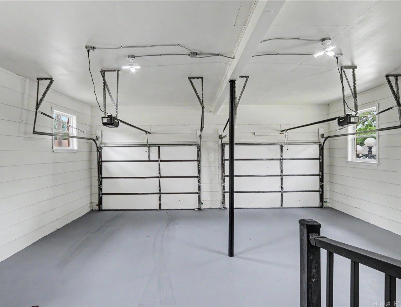 1703 Park Avenue Property Photo 44