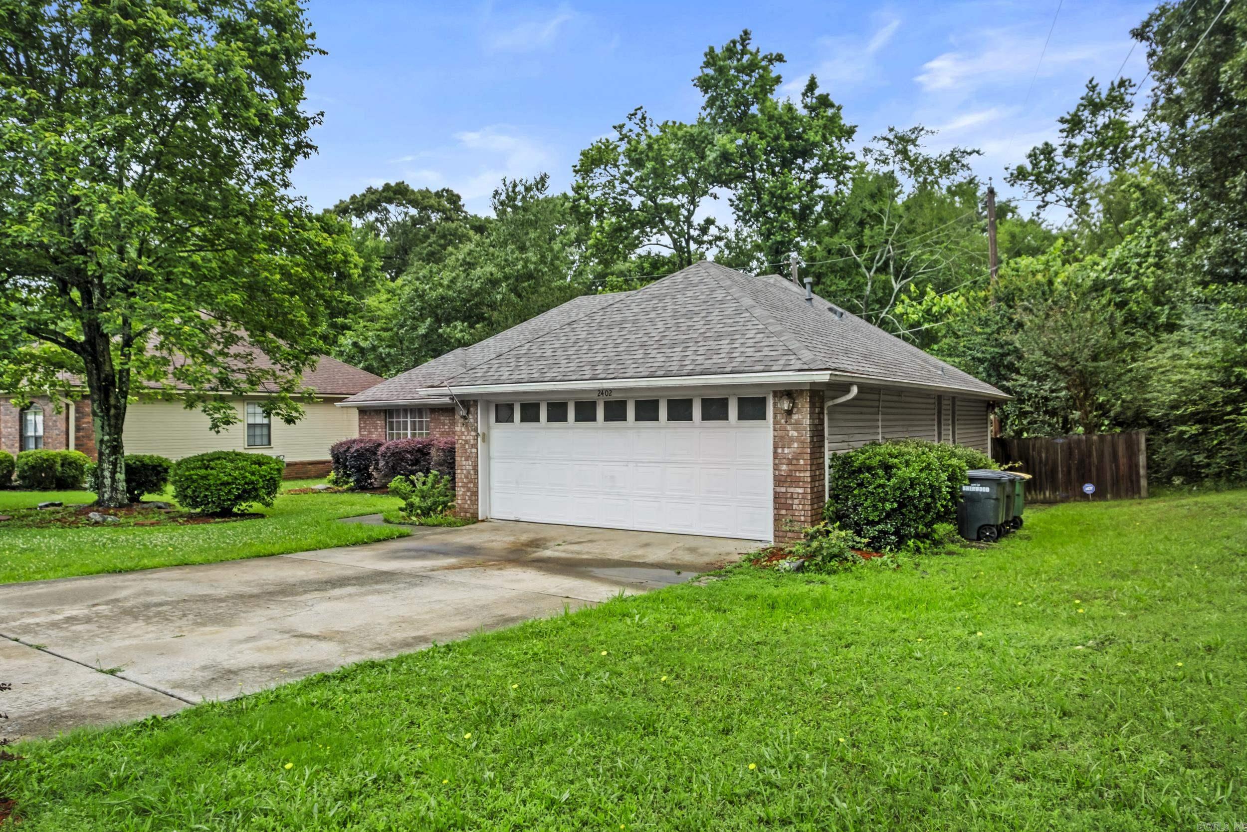 2402 Austin Oaks Drive Property Photo 7
