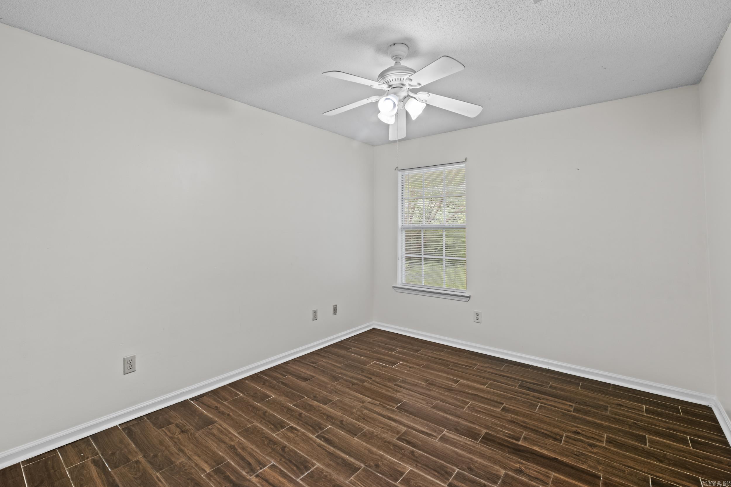 2402 Austin Oaks Drive Property Photo 25