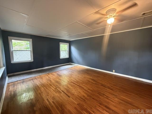 220 Willow Street Property Photo 6