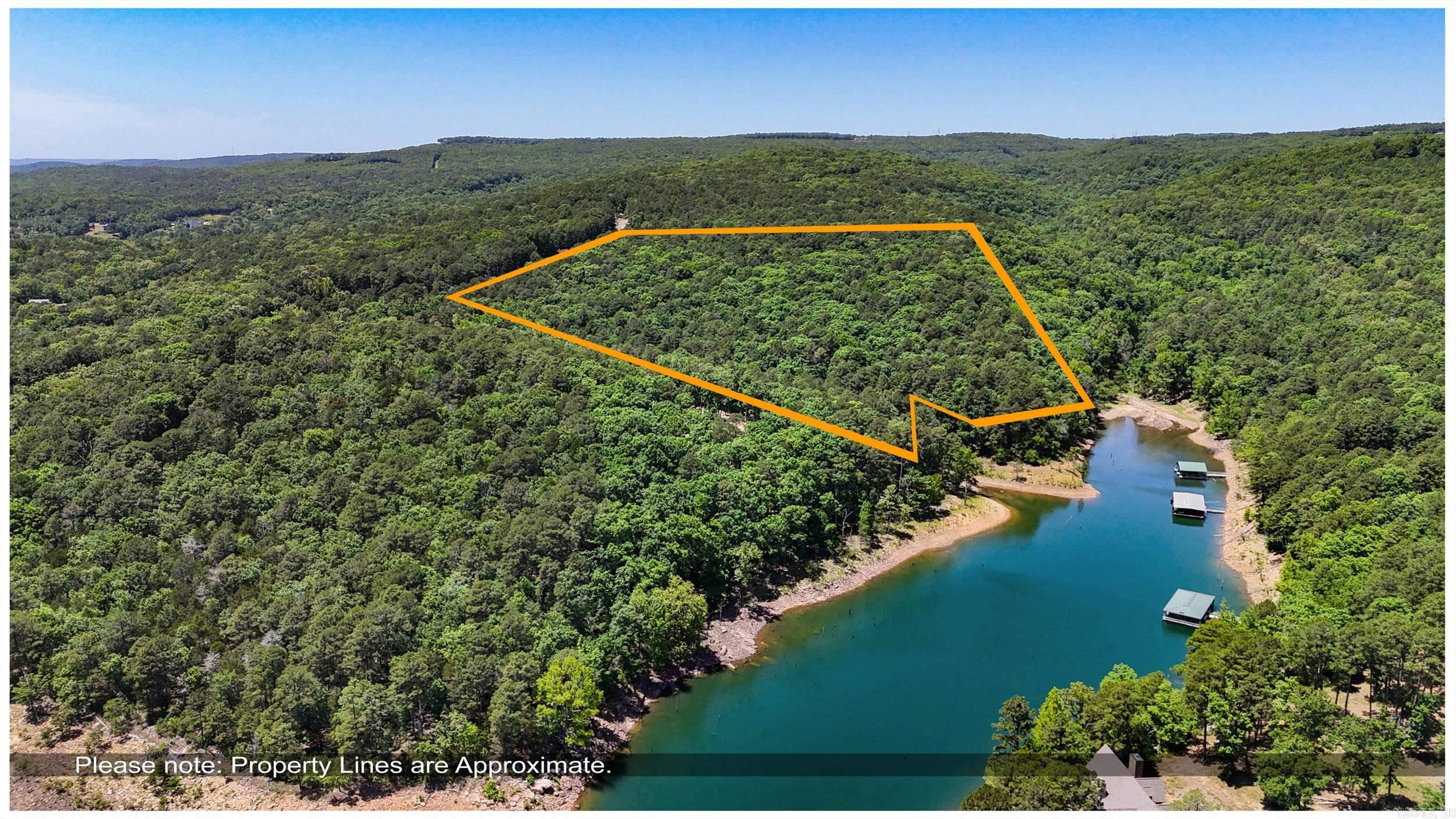 1073 Circle Acres Road Property Photo 2