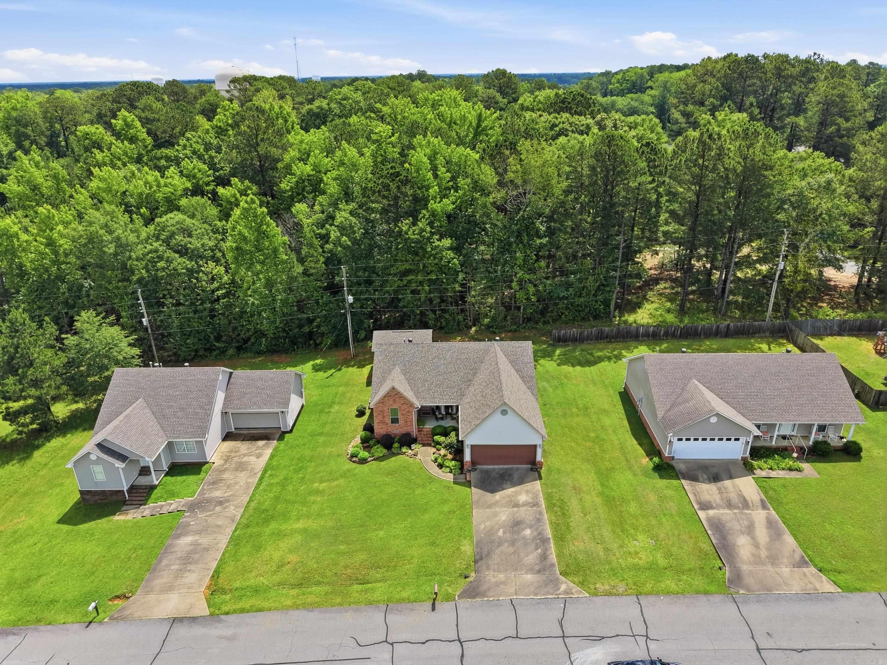 63 Horton Hills Drive Property Photo 3