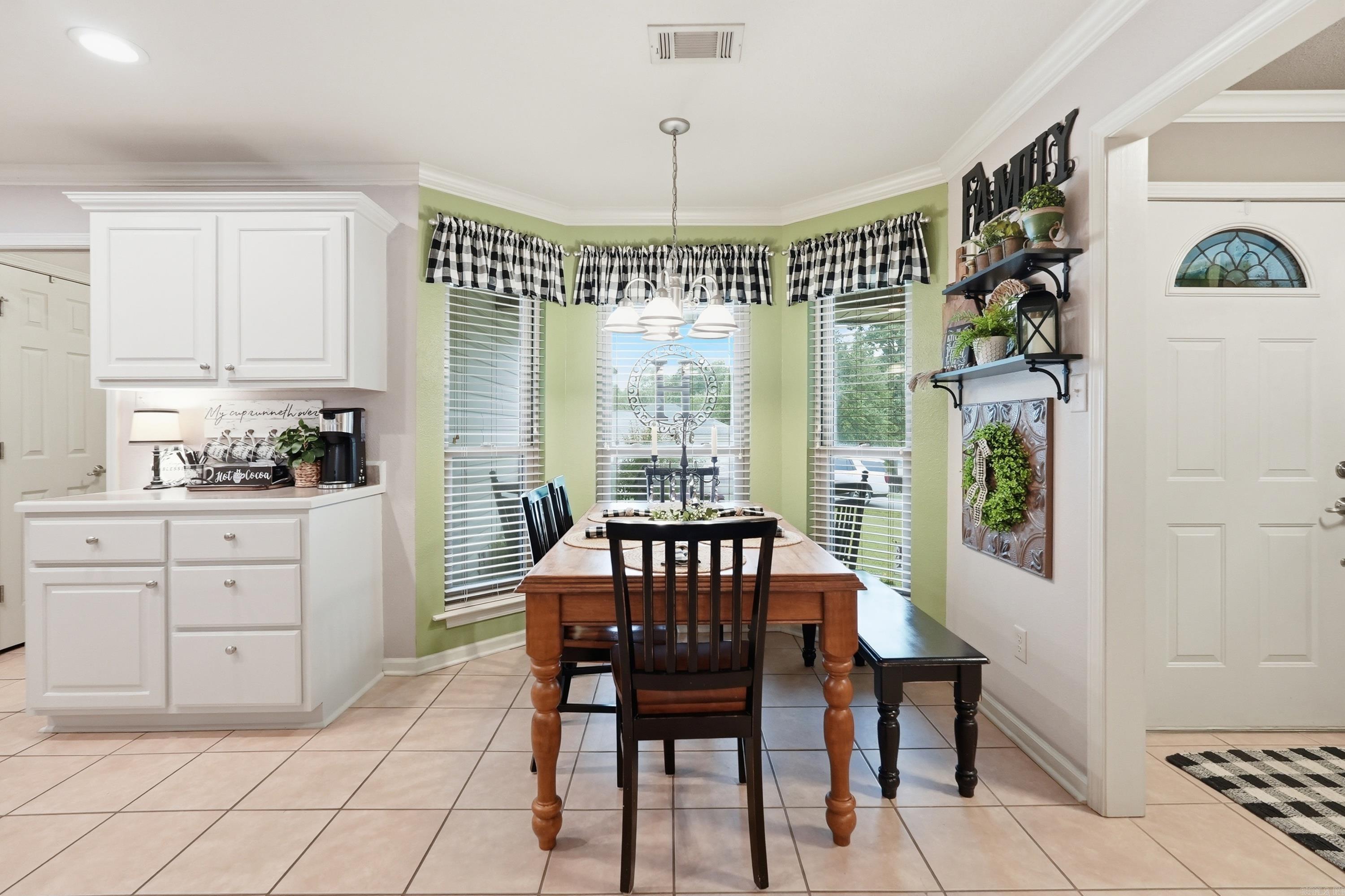 63 Horton Hills Drive Property Photo 12