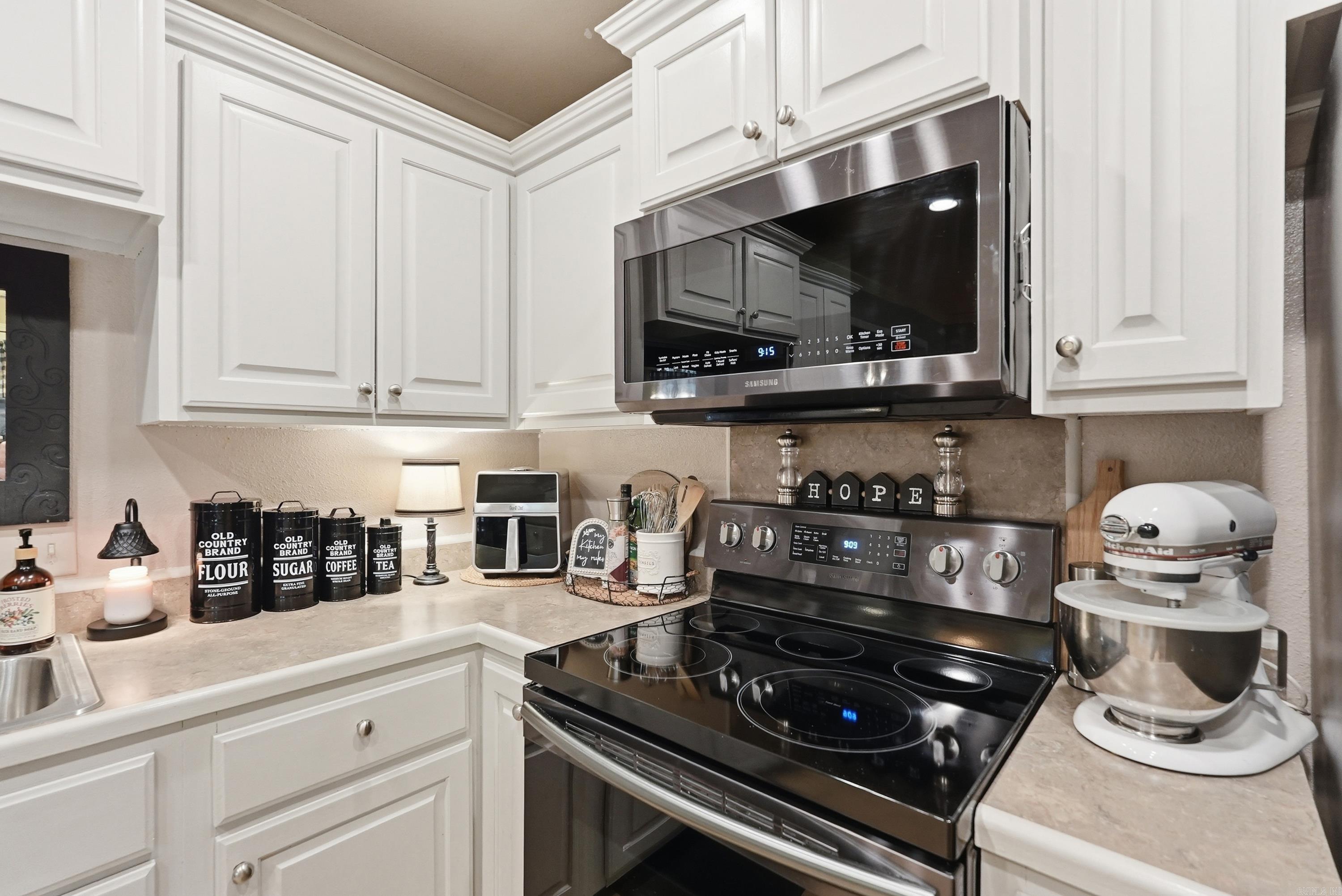 63 Horton Hills Drive Property Photo 16