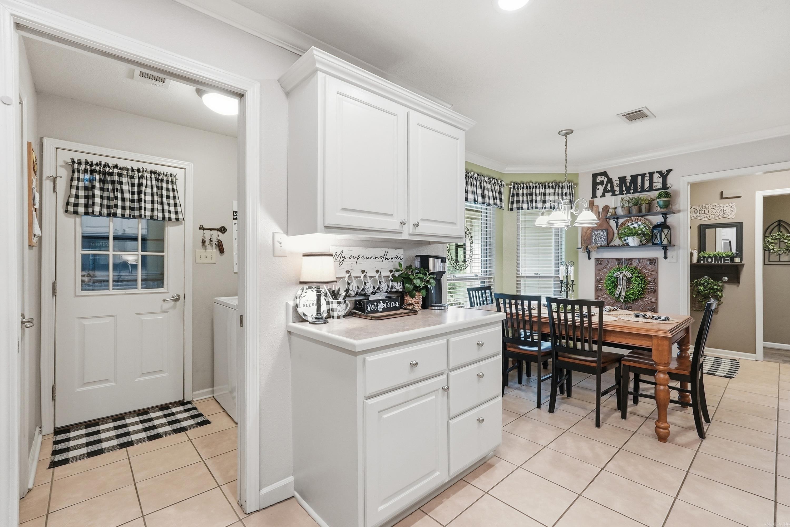 63 Horton Hills Drive Property Photo 18