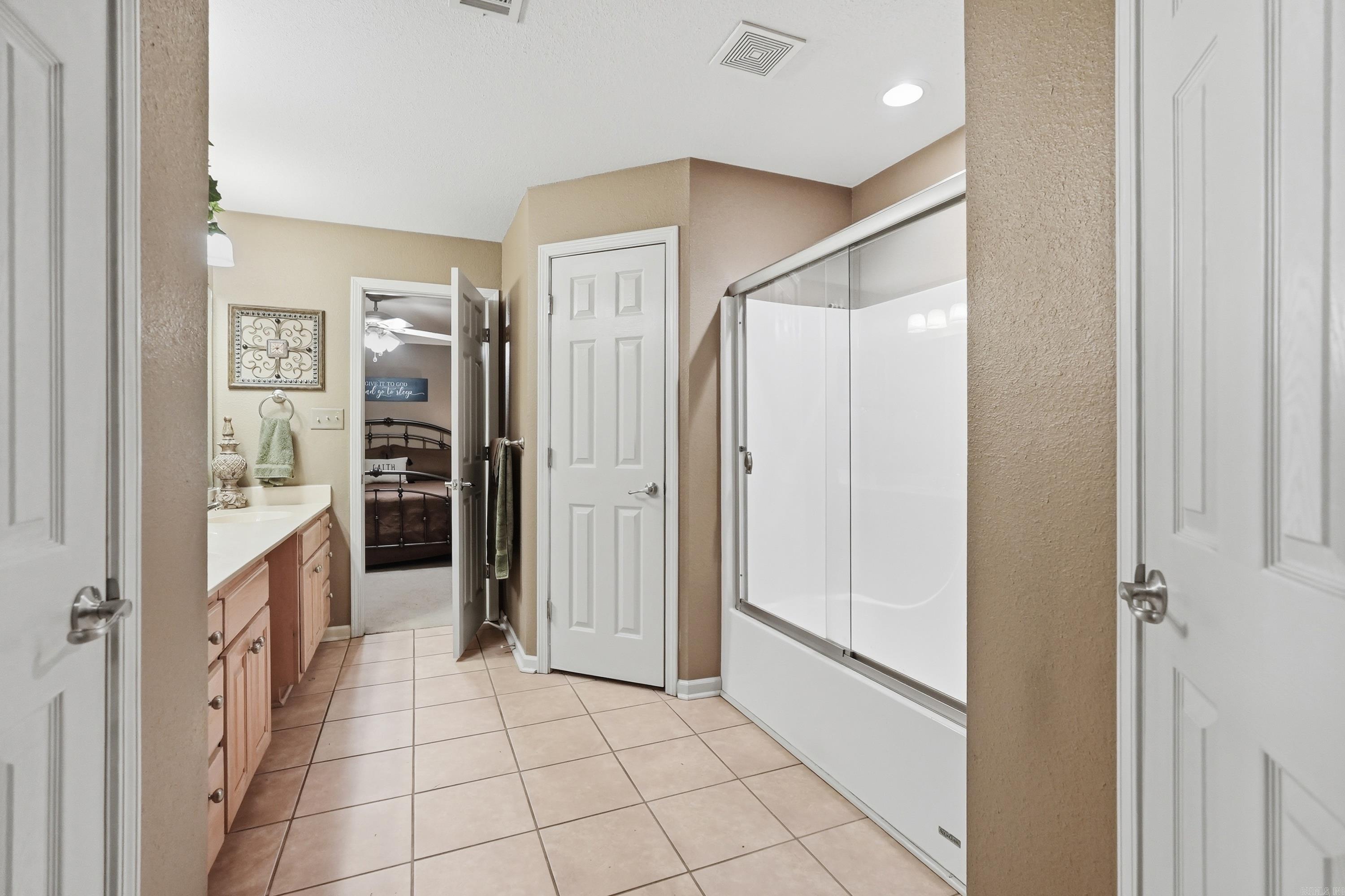 63 Horton Hills Drive Property Photo 35