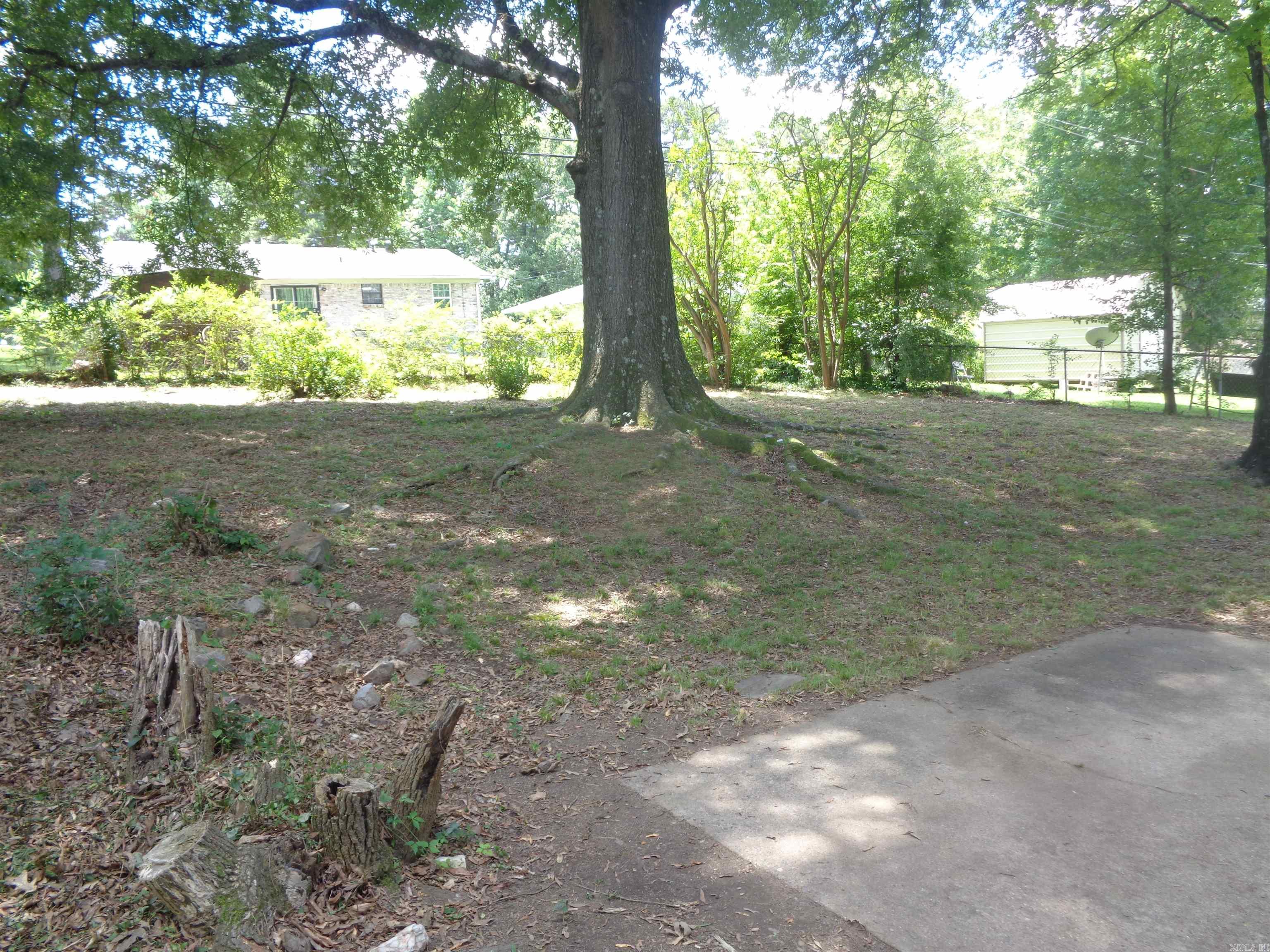 1515 E Twin Lakes Drive Property Photo 5
