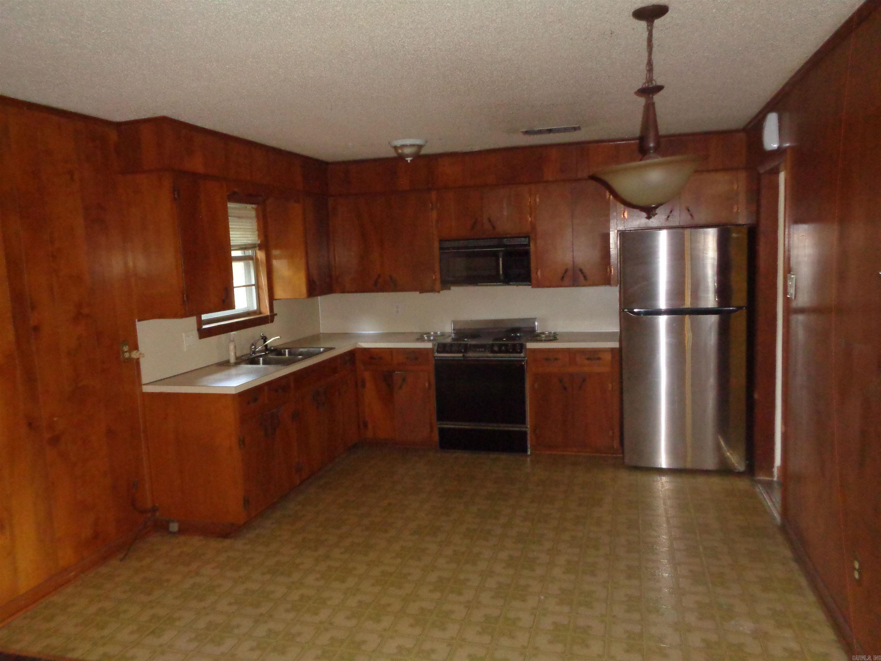 1515 E Twin Lakes Drive Property Photo 10