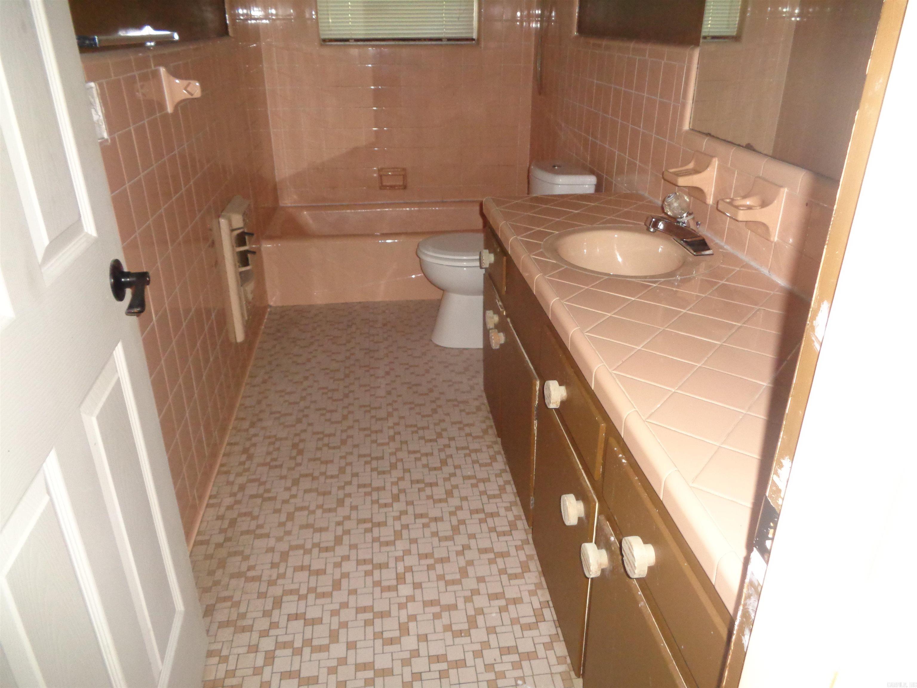 1515 E Twin Lakes Drive Property Photo 16