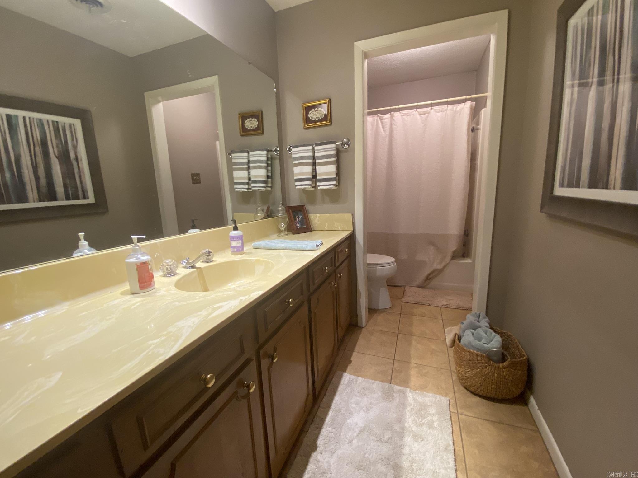 113 Lydia Property Photo 31
