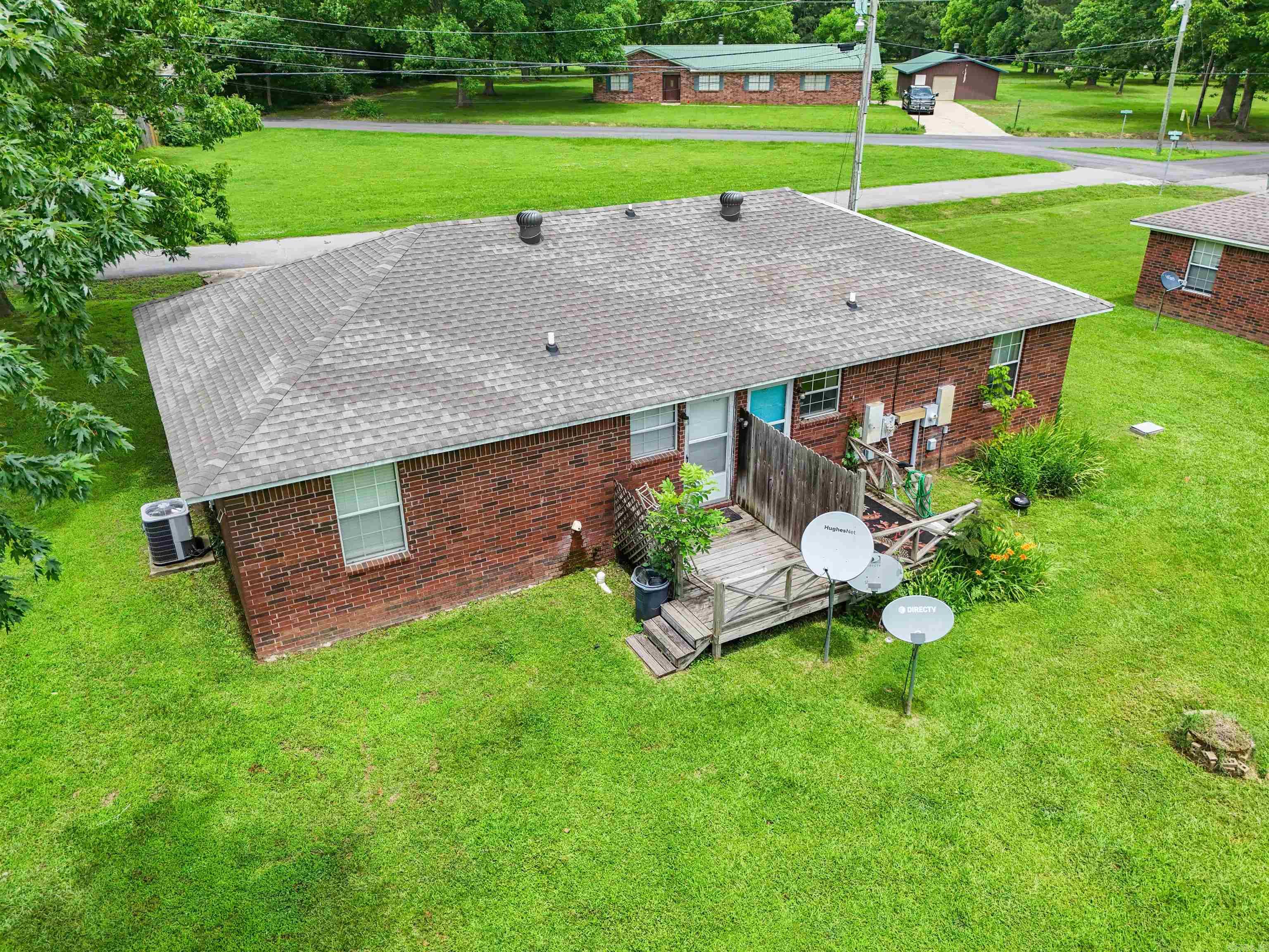 105 & 107 E 4th Street Property Photo 7