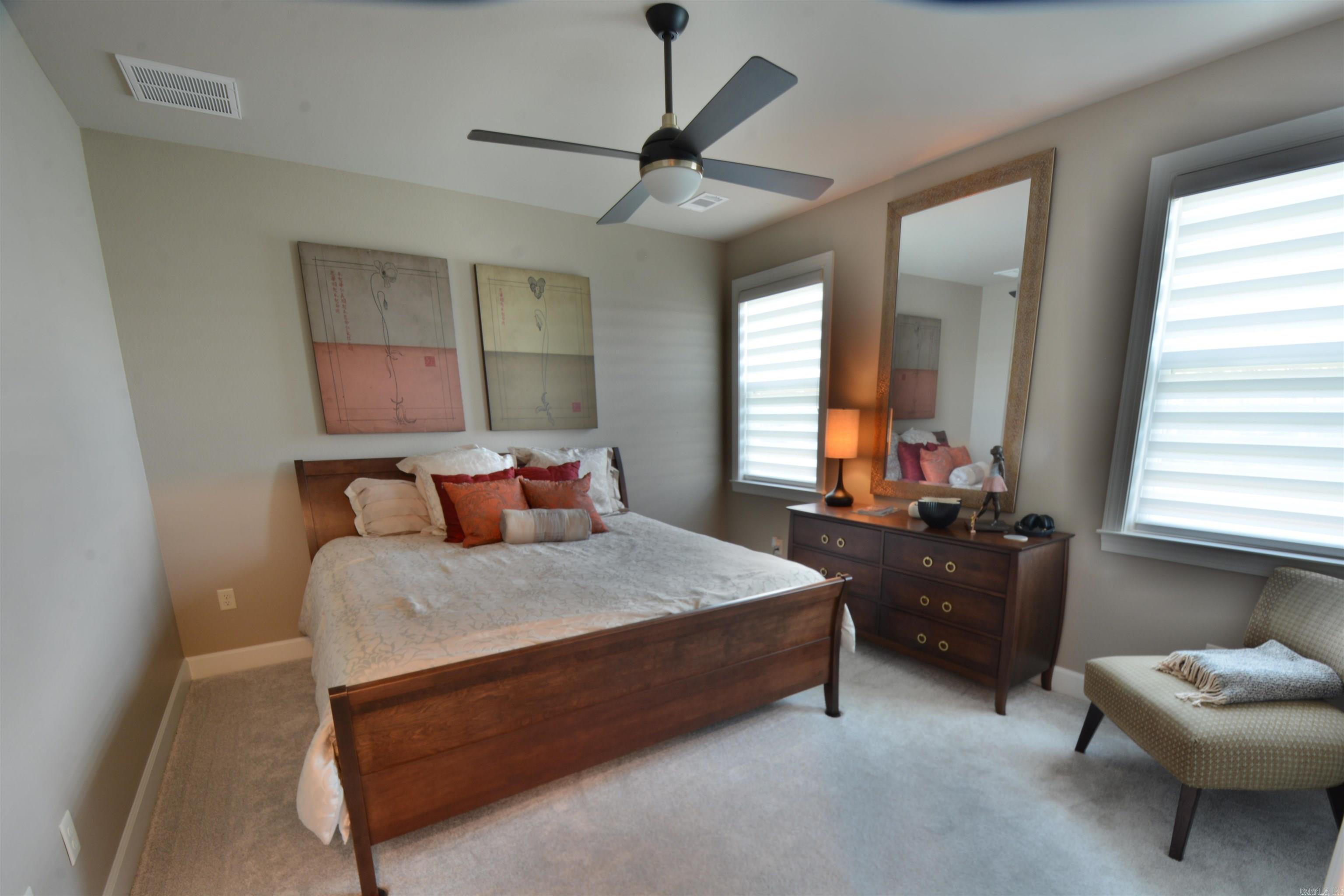 228 Mcdonald Loop Property Photo 31