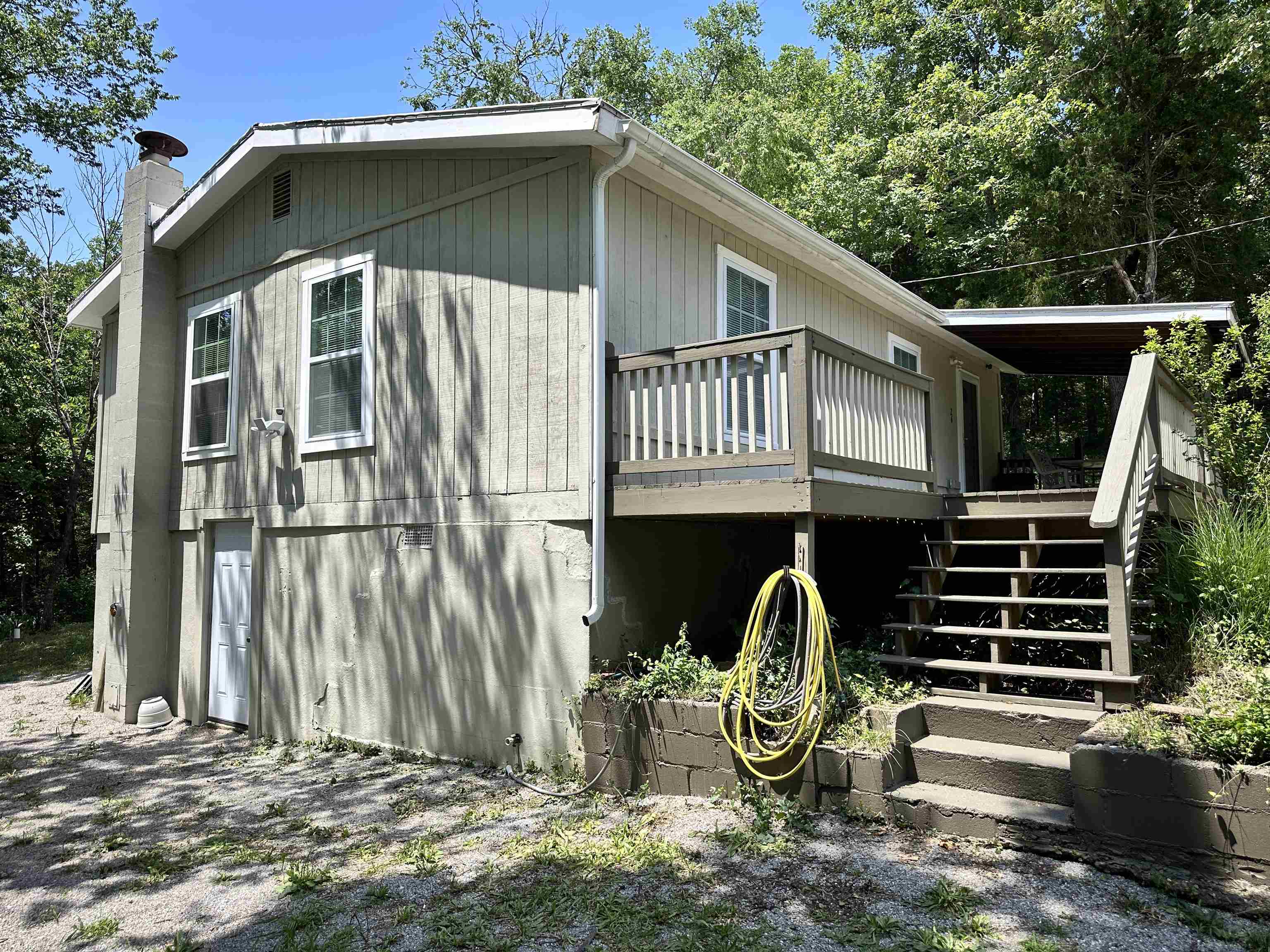 26 Quapaw Drive Property Photo 2