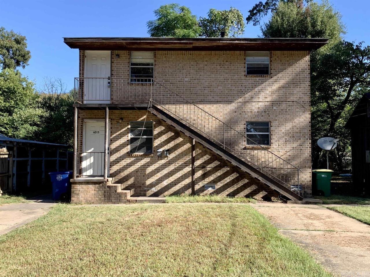 4815-4821 School St Property Photo 1