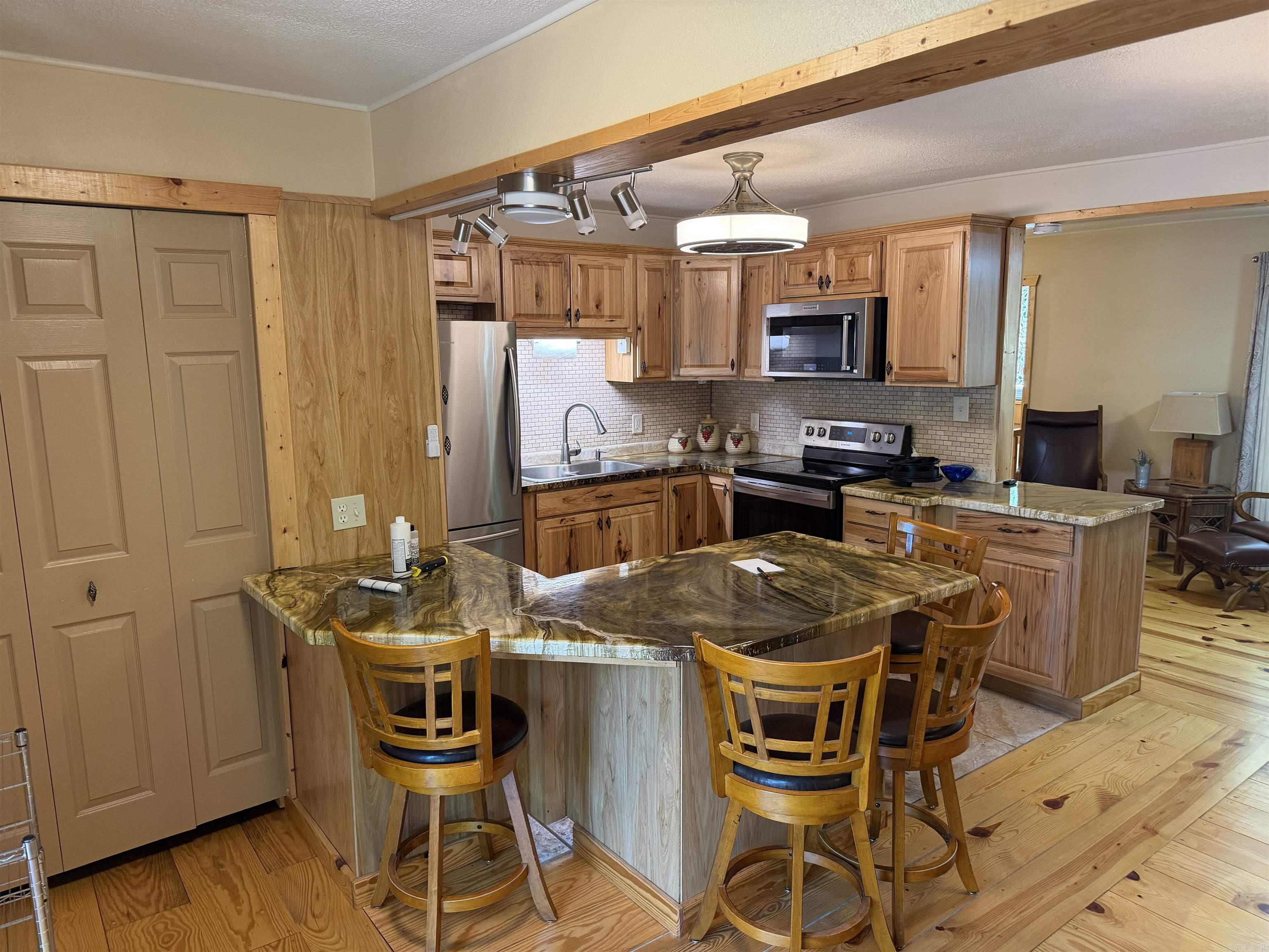 118 Cedar Valley Rd. Property Photo 13