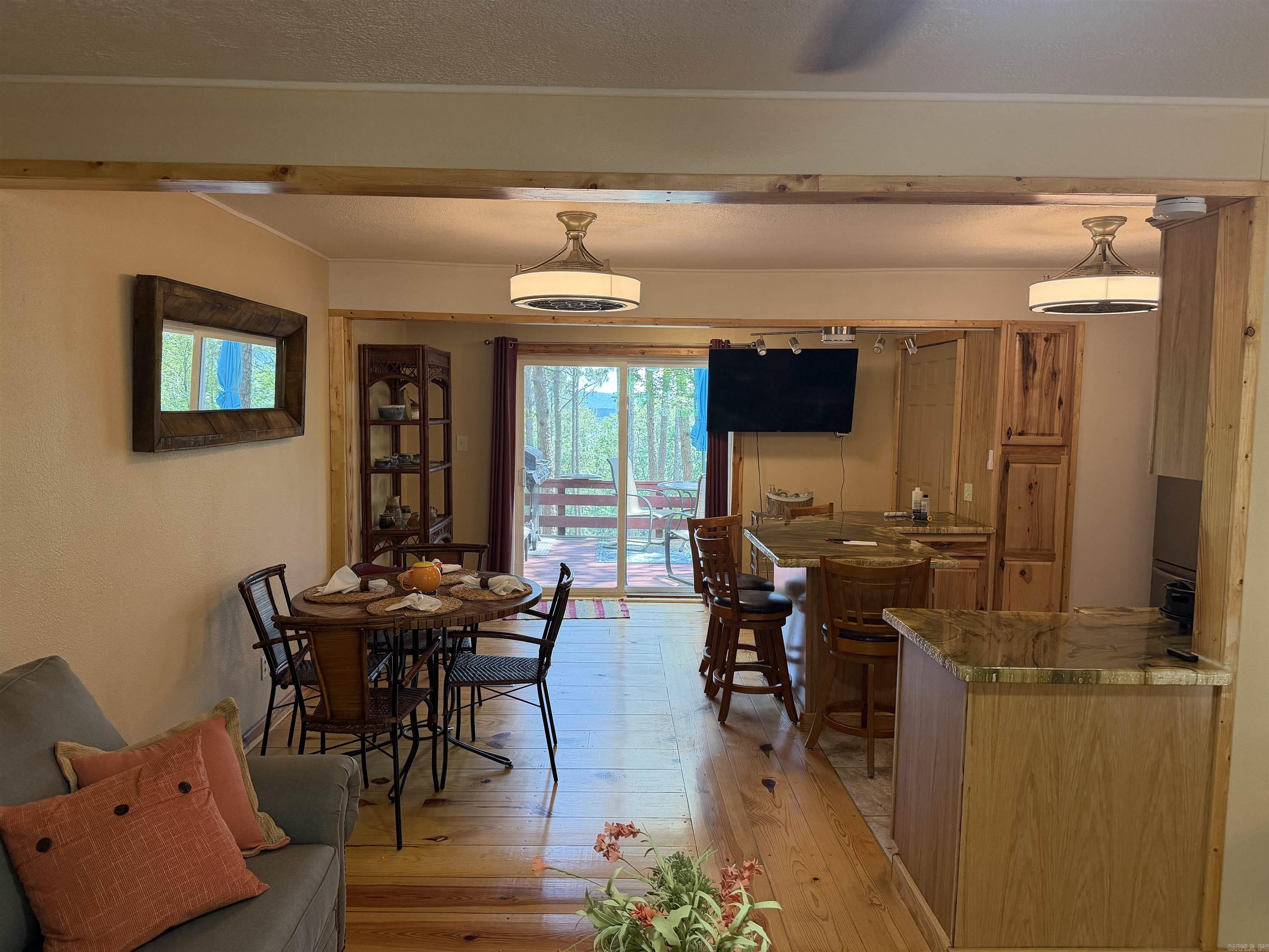 118 Cedar Valley Rd. Property Photo 15