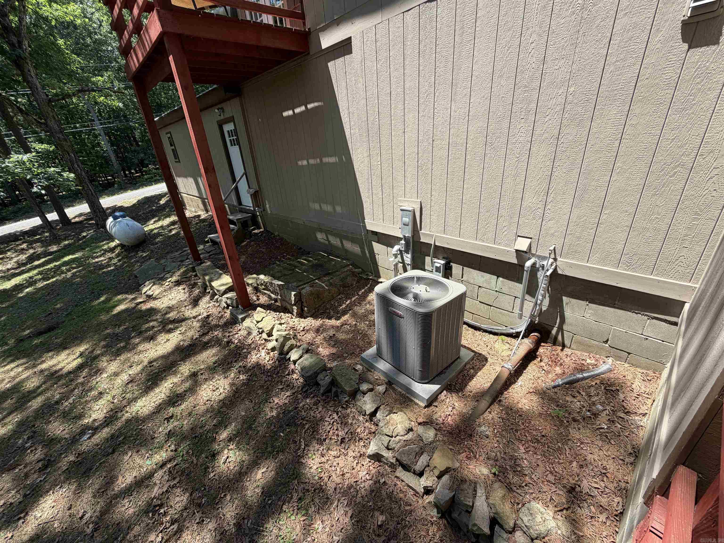 118 Cedar Valley Rd. Property Photo 43