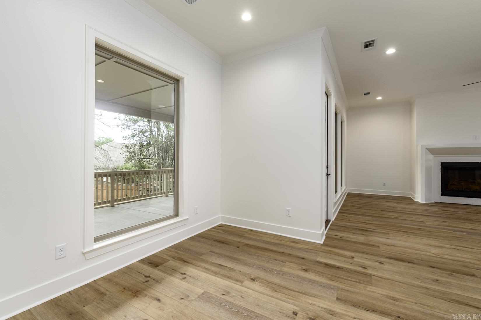 206 Trelon Circle Property Photo 14