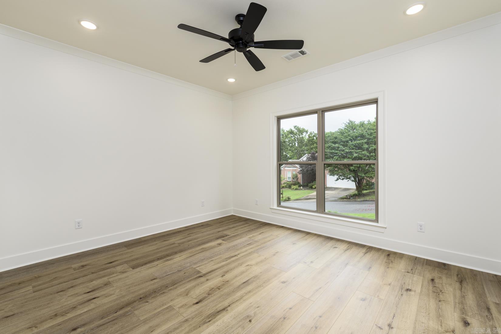 206 Trelon Circle Property Photo 24
