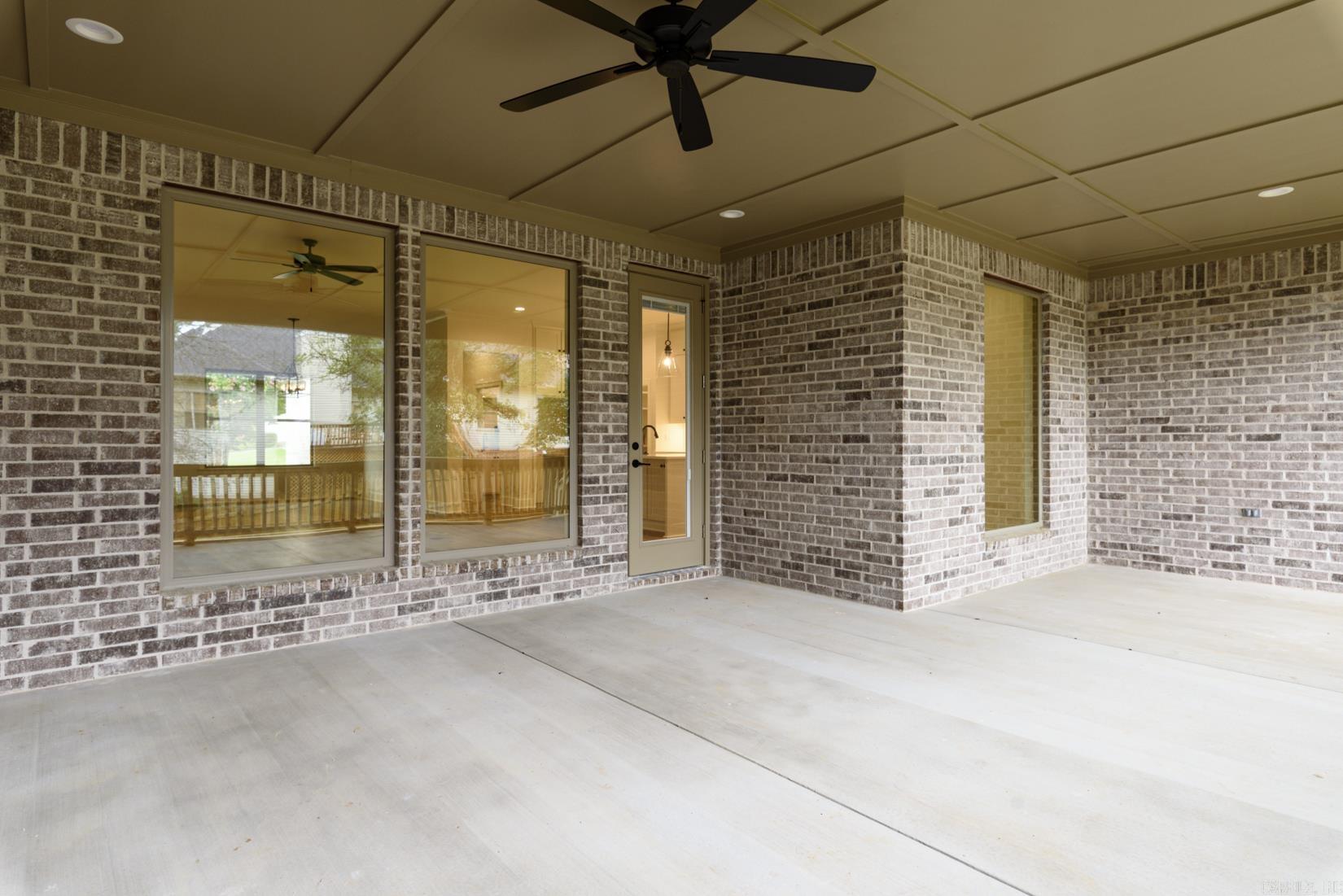 206 Trelon Circle Property Photo 35