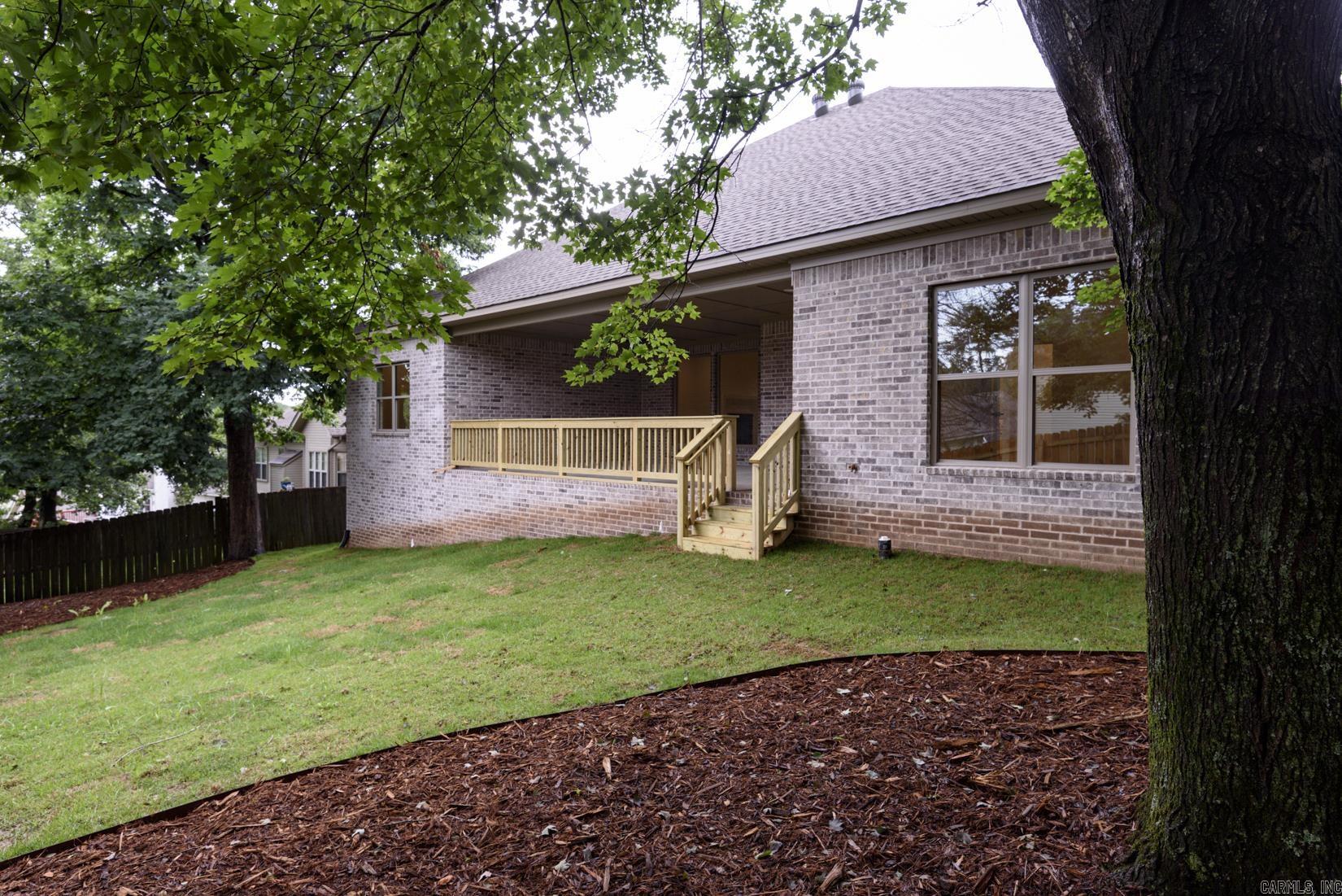 206 Trelon Circle Property Photo 38