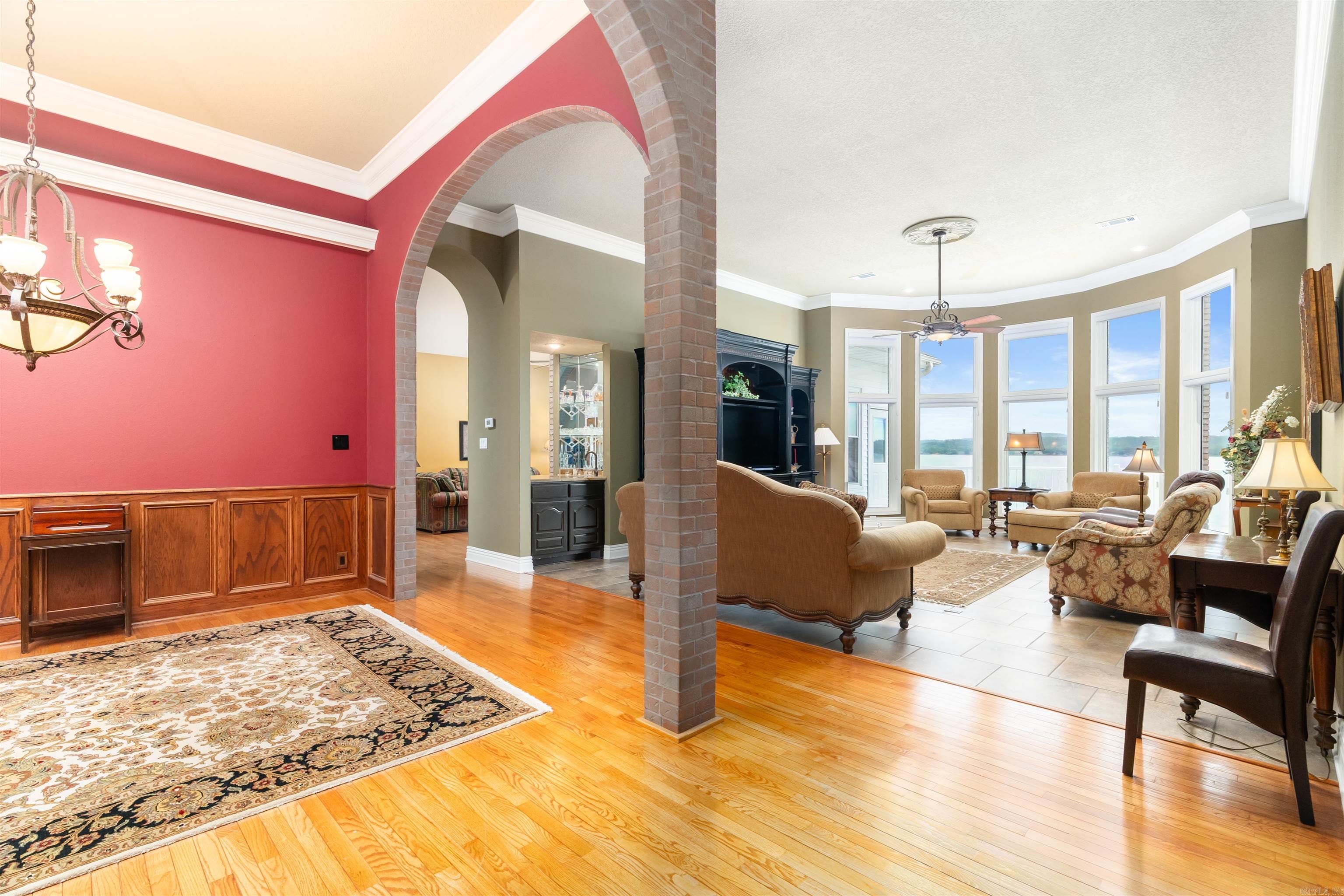 8 Guindola Circle Property Photo 8