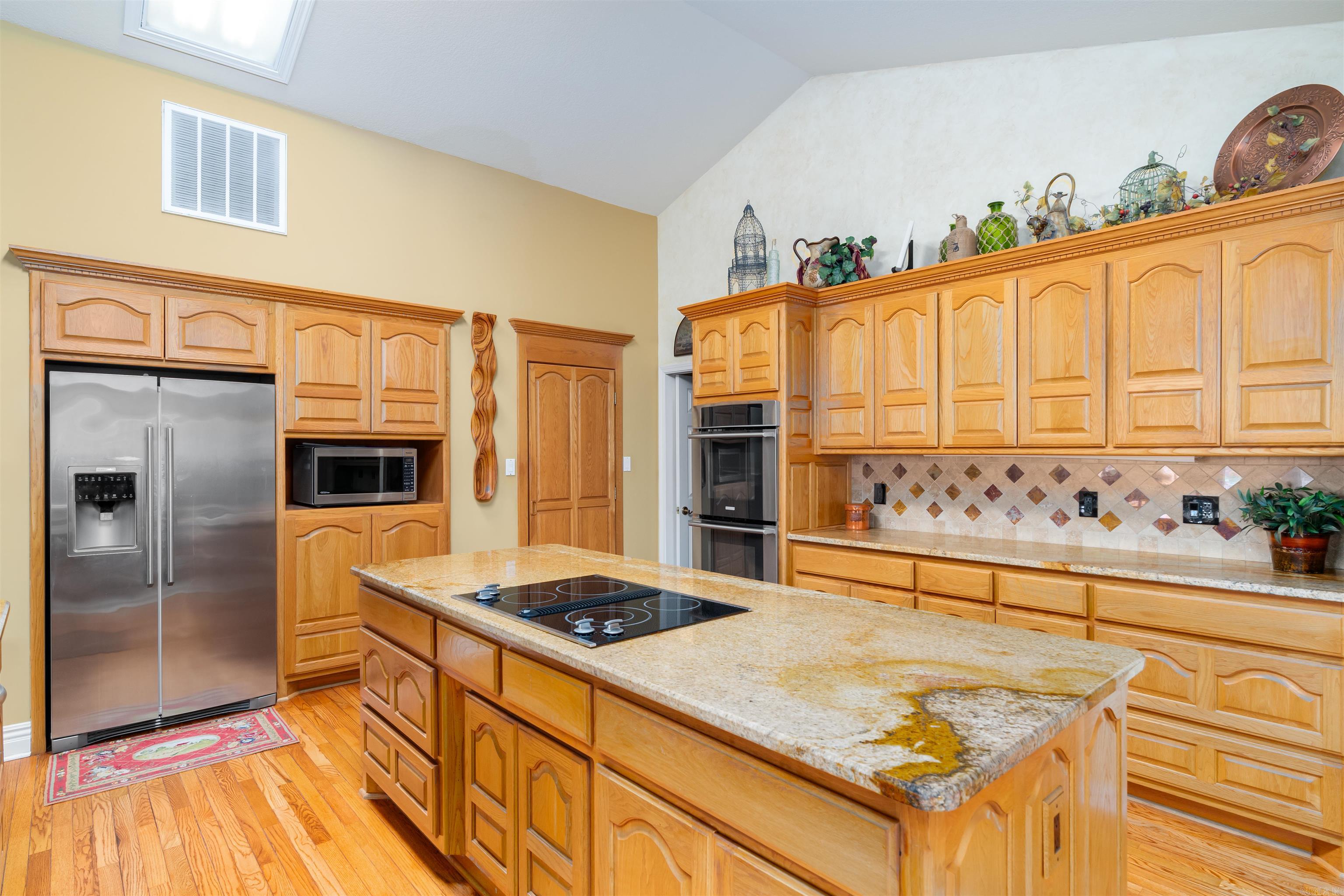 8 Guindola Circle Property Photo 16