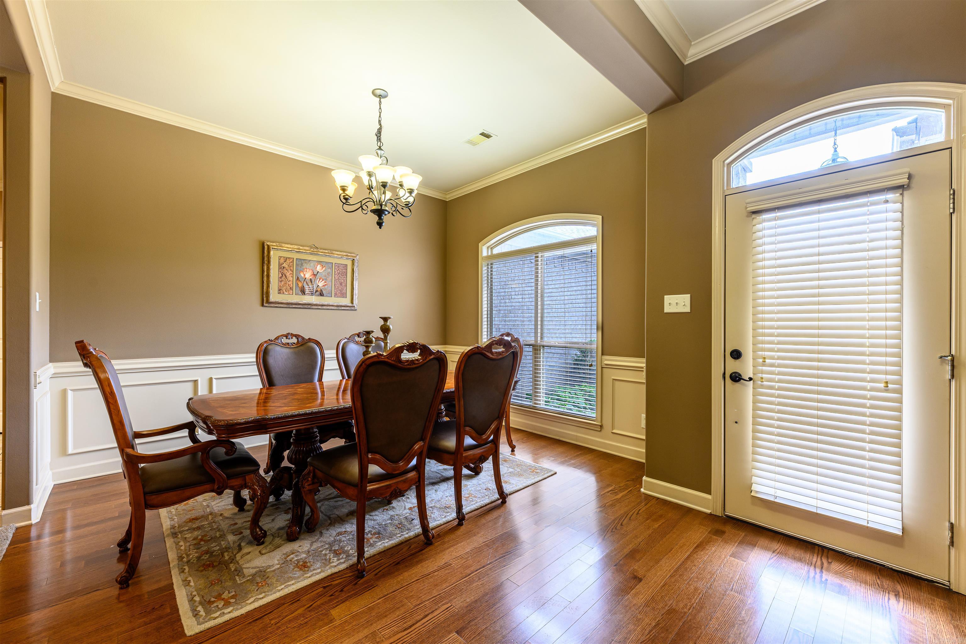 7051 E Ridge Drive Property Photo 6