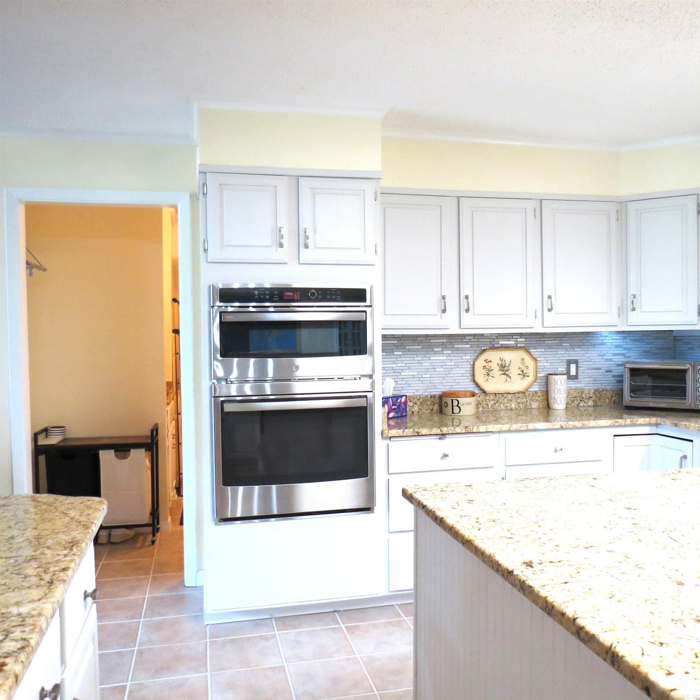 4025 Chapel Lane Property Photo 20