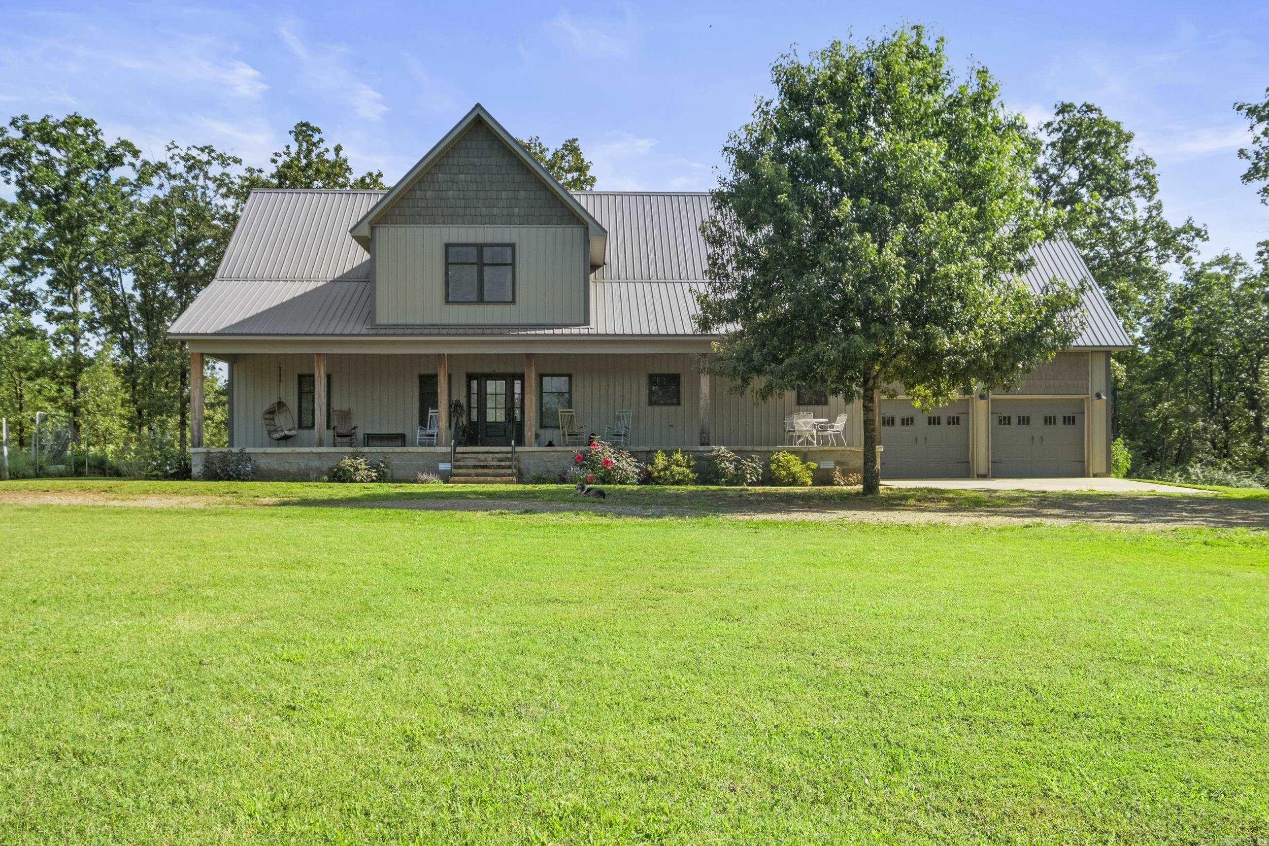 203 Fox Meadow Road Property Photo 3